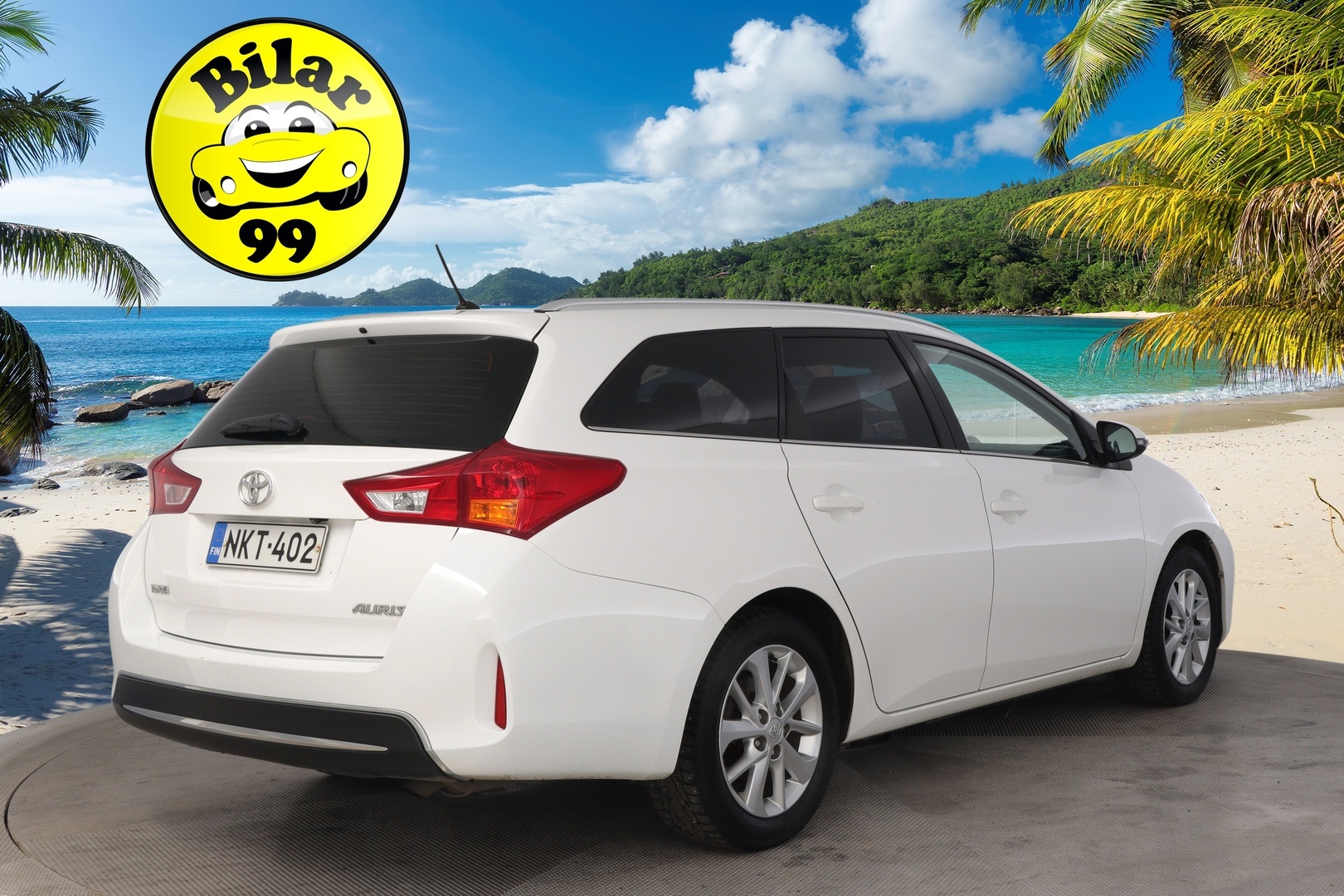 TOYOTA Auris 2014