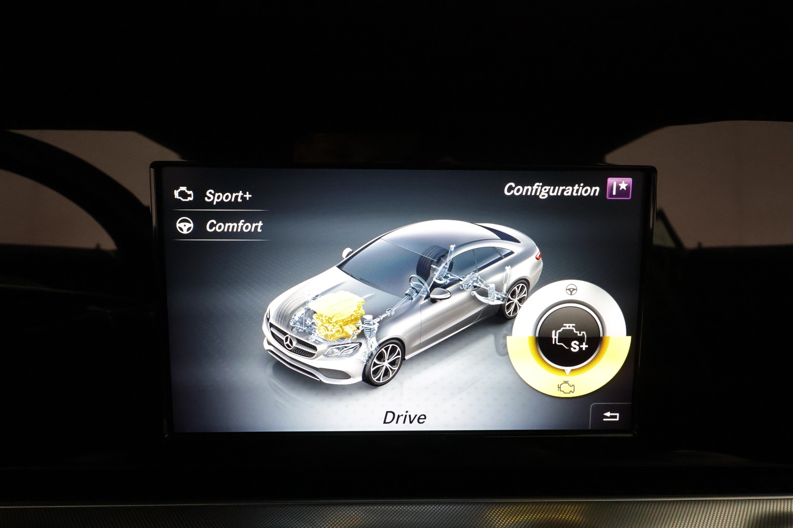 MERCEDES-BENZ E 2017