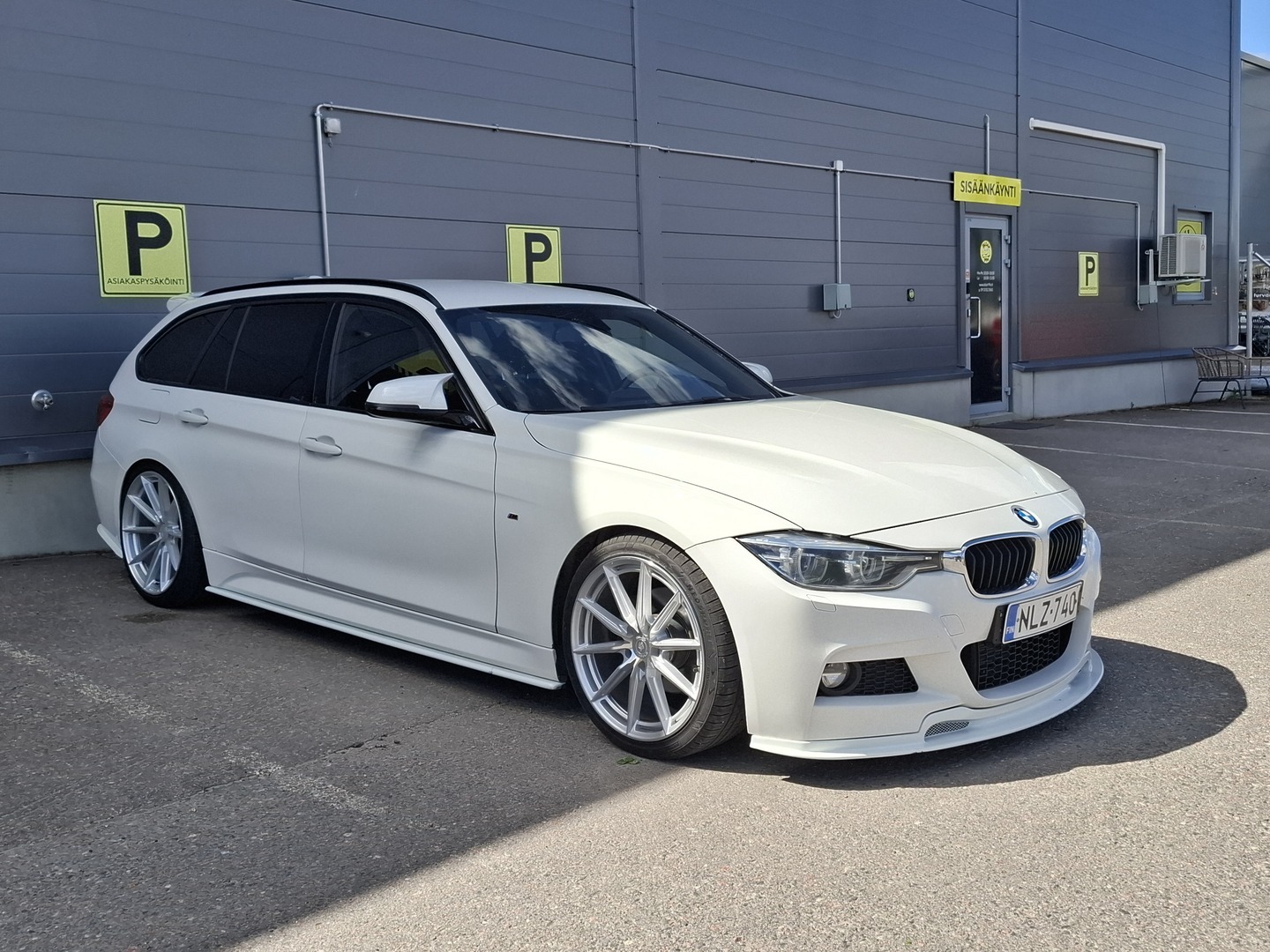 BMW 320 2017
