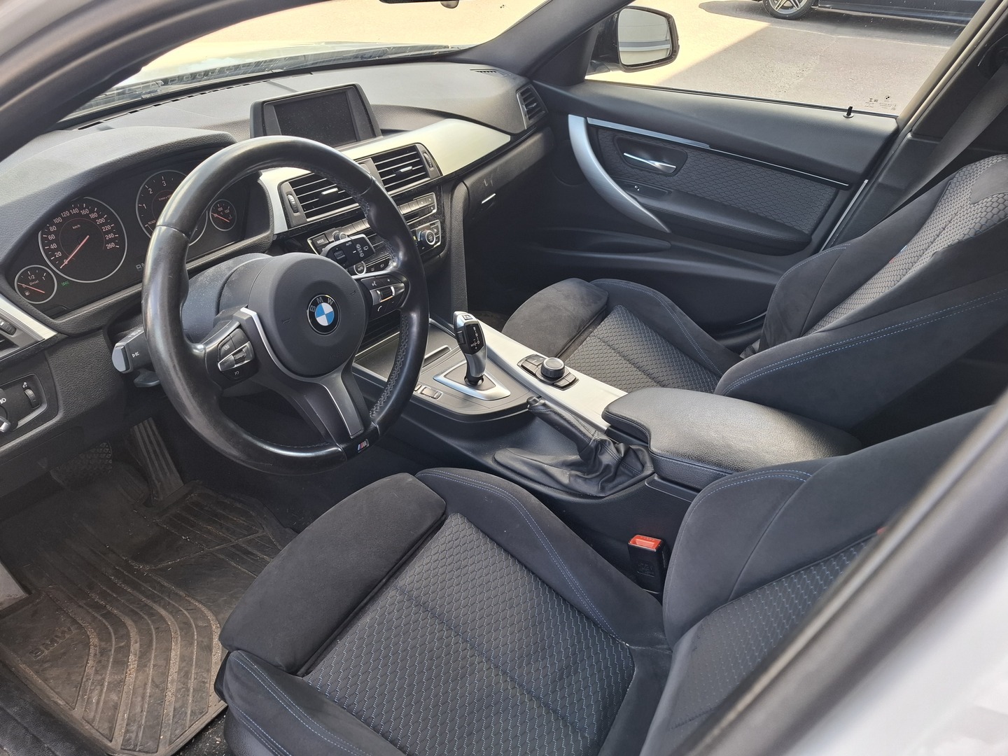BMW 320 2017