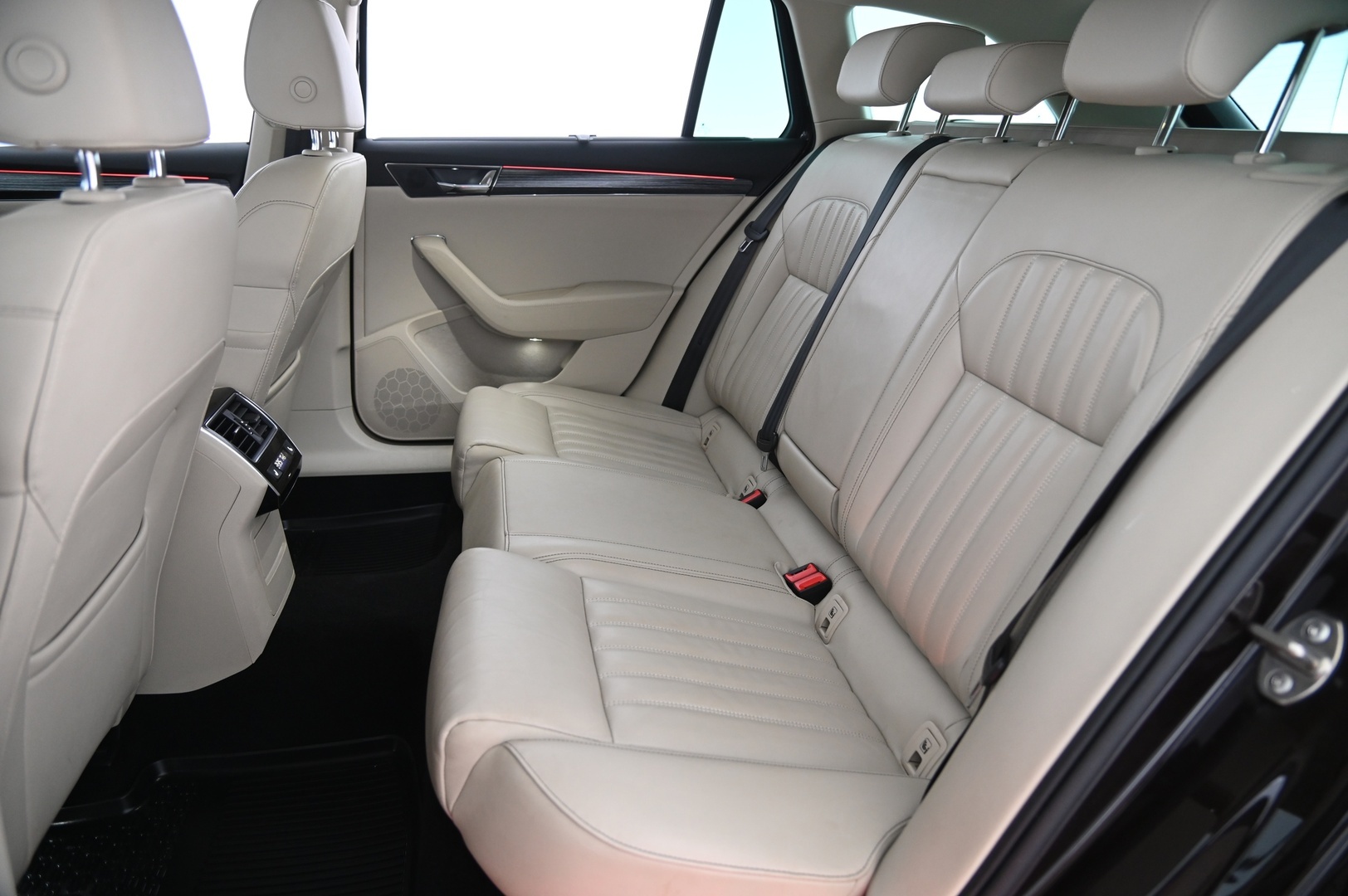 SKODA Superb 2021