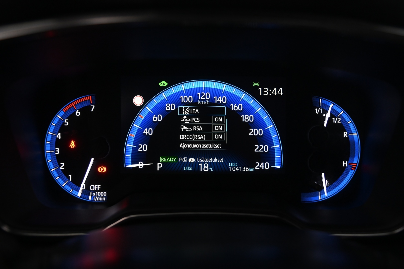 TOYOTA Corolla 2021