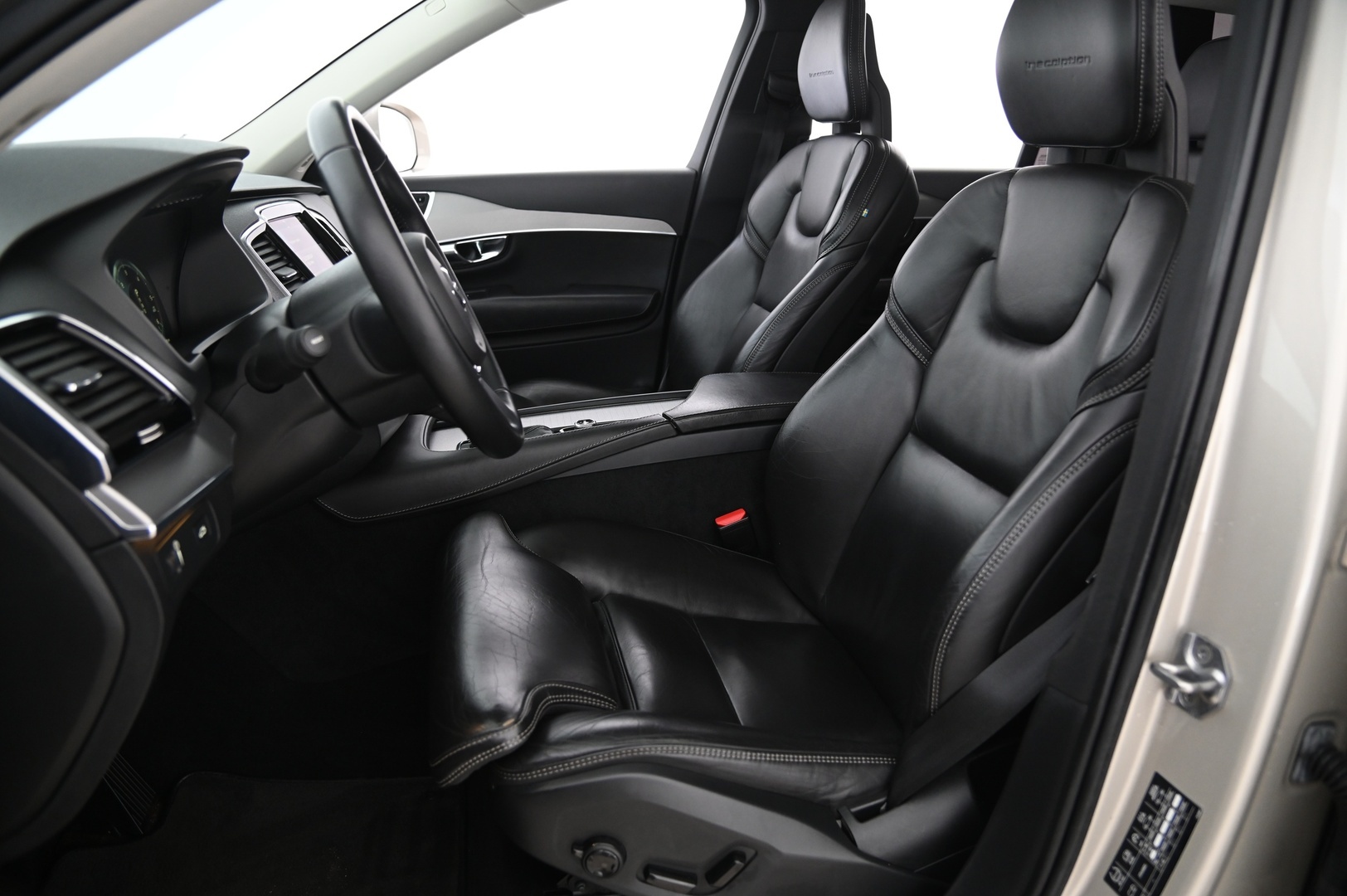VOLVO XC90 2016