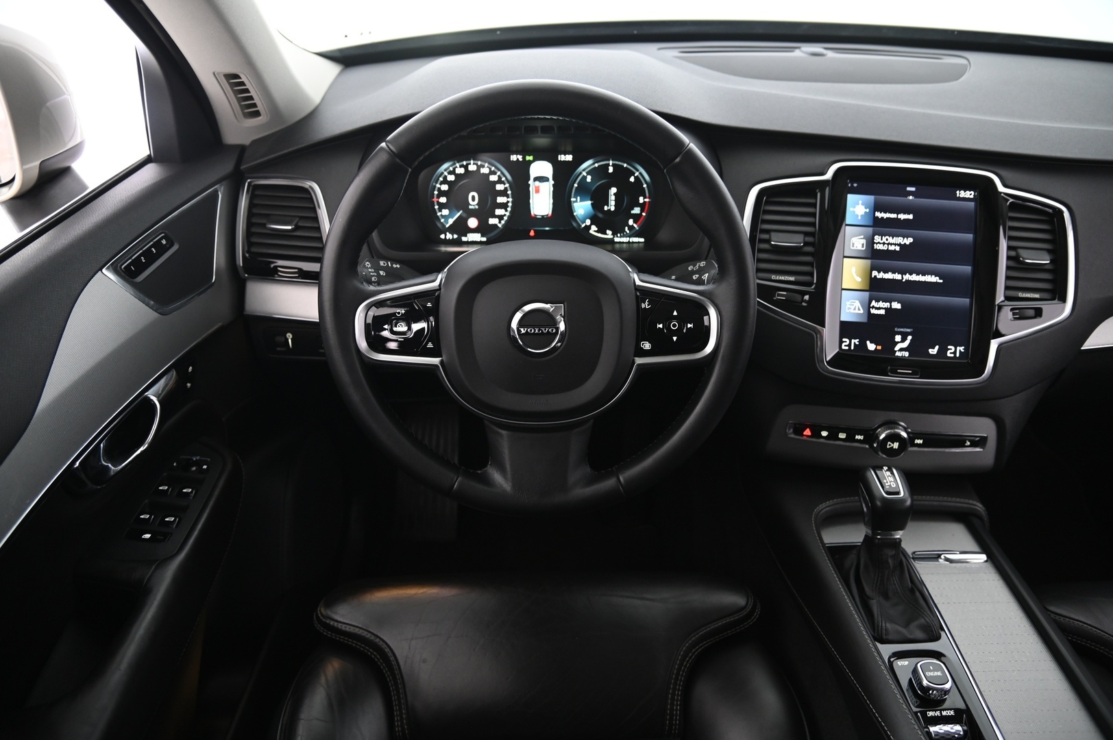 VOLVO XC90 2016