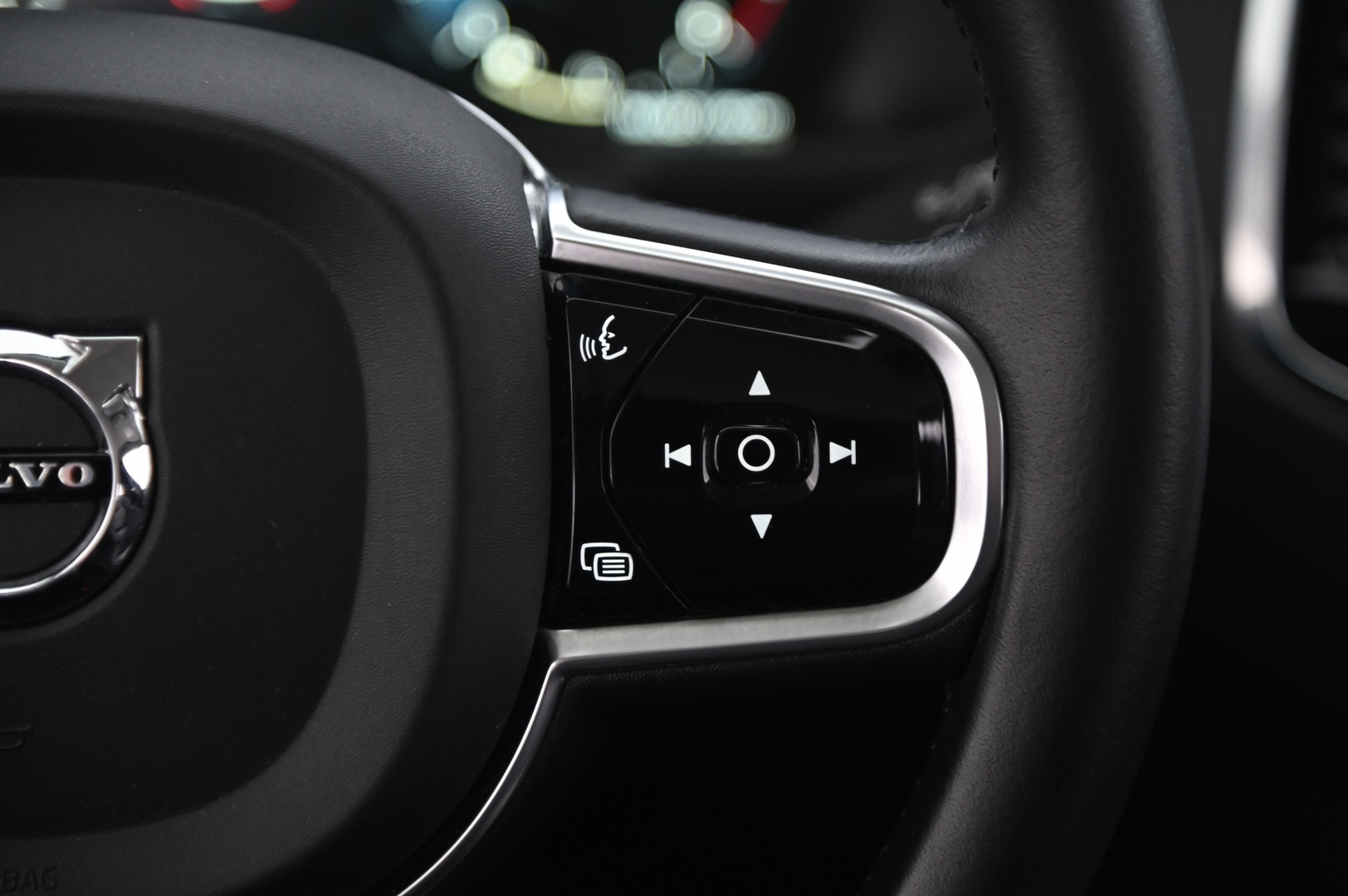 VOLVO XC90 2016