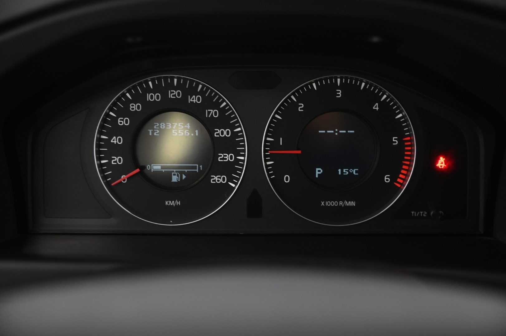 VOLVO V70 2008