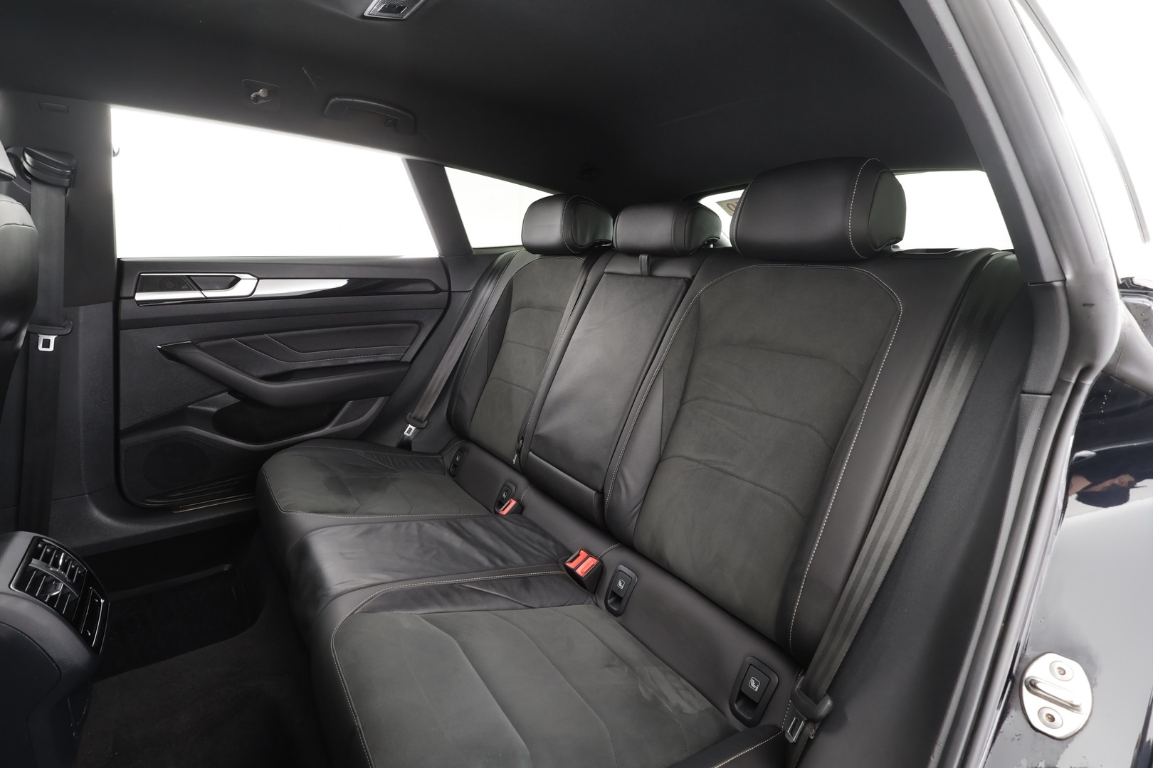 VOLKSWAGEN ARTEON 2022