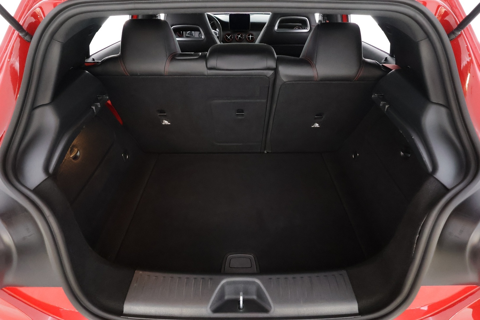 MERCEDES-BENZ A 45 AMG 2018