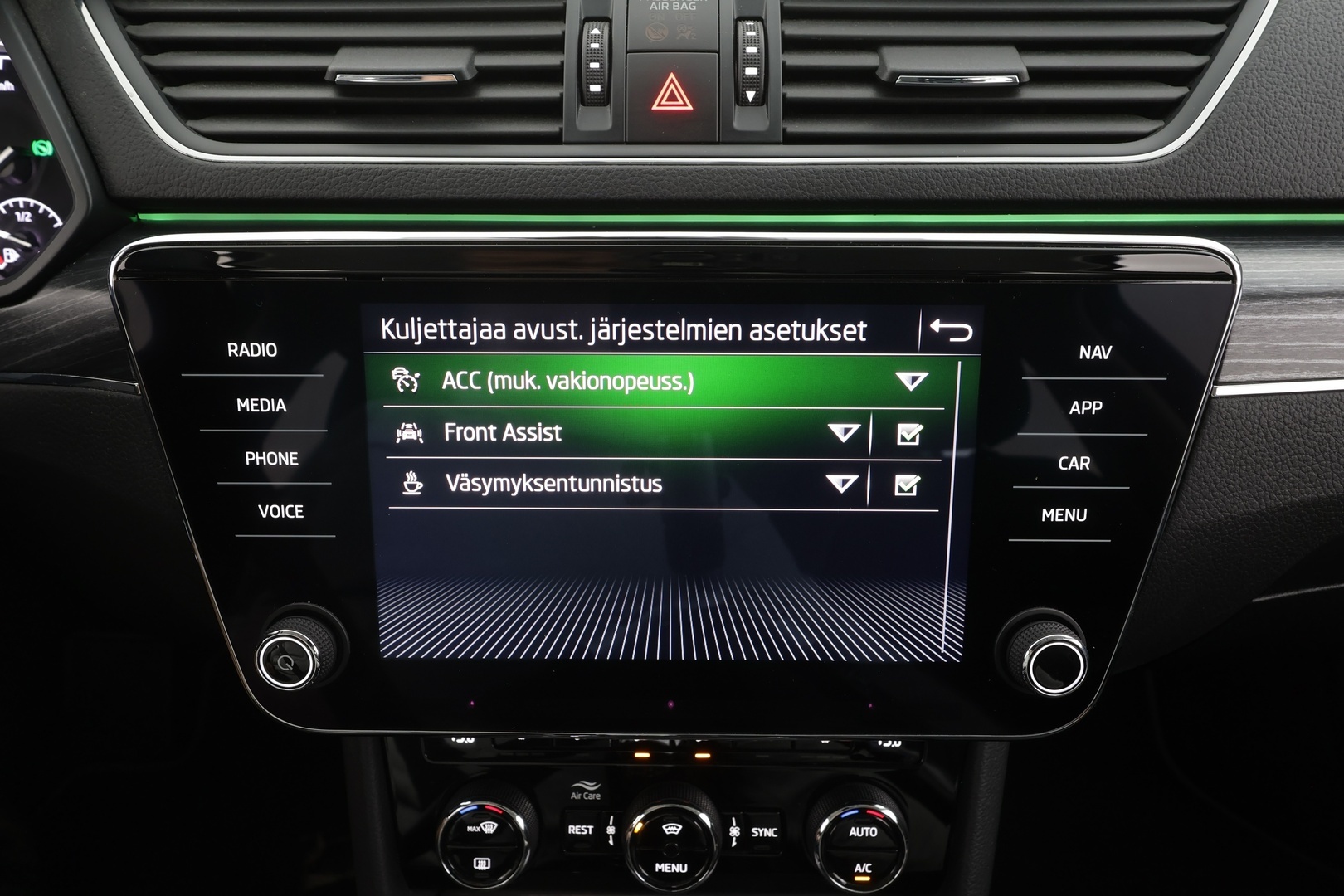 SKODA Superb 2021