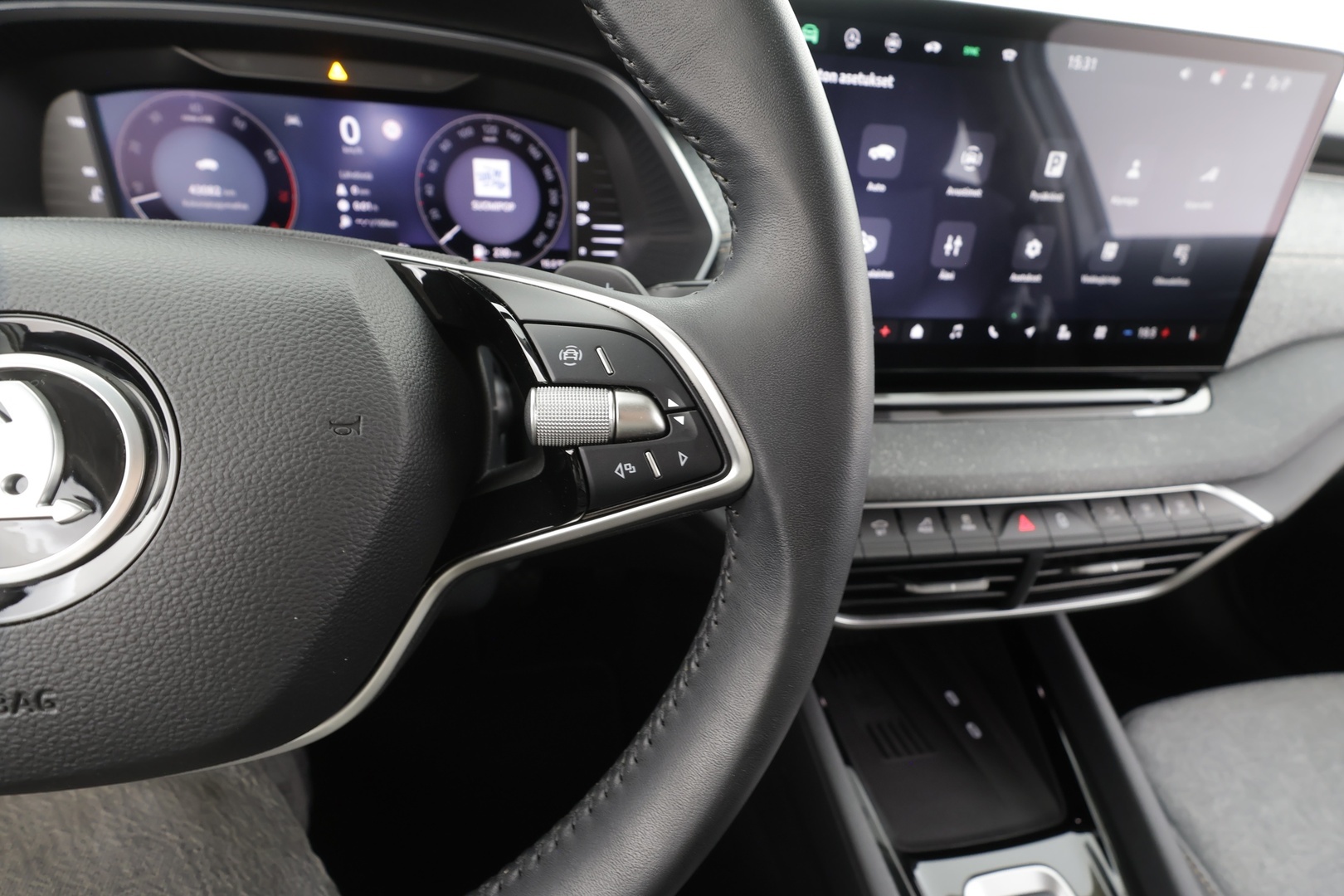 SKODA OCTAVIA 2025