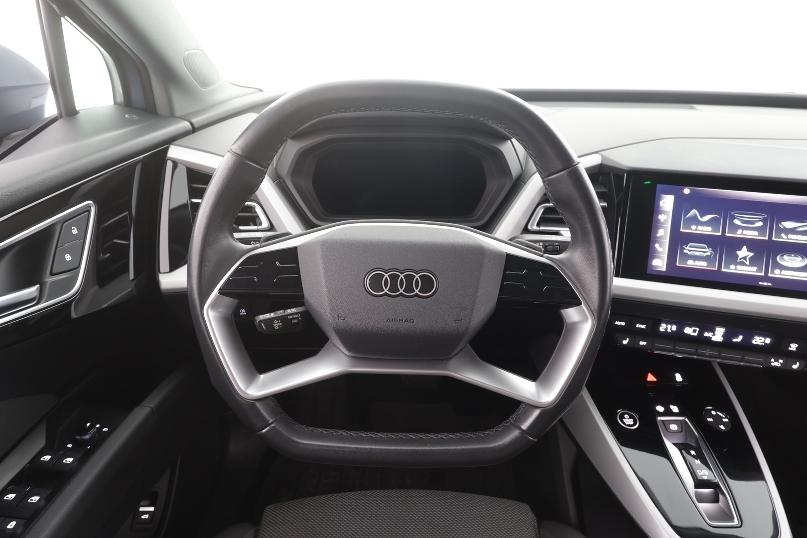 AUDI Q4 E-TRON 2023