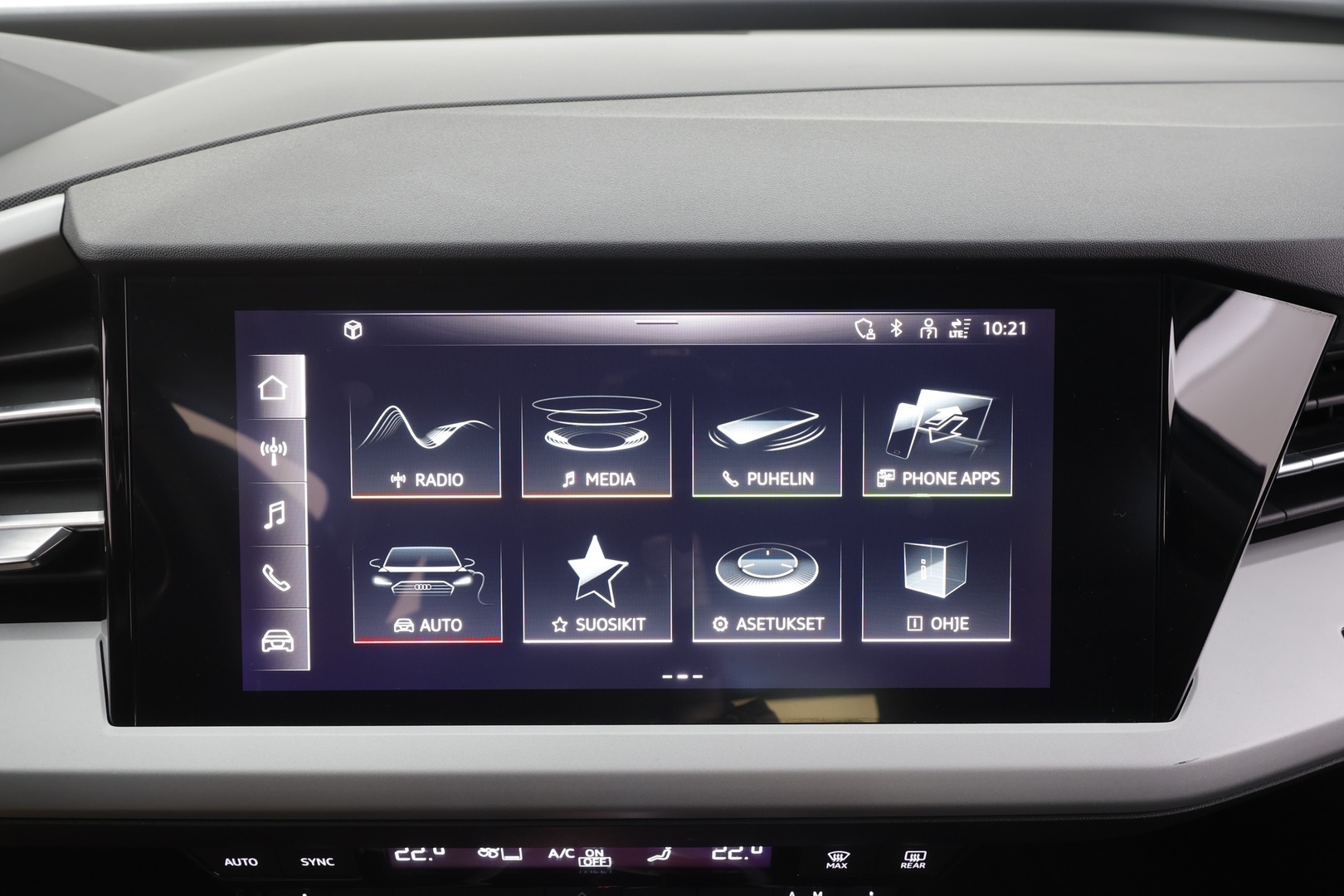 AUDI Q4 E-TRON 2023