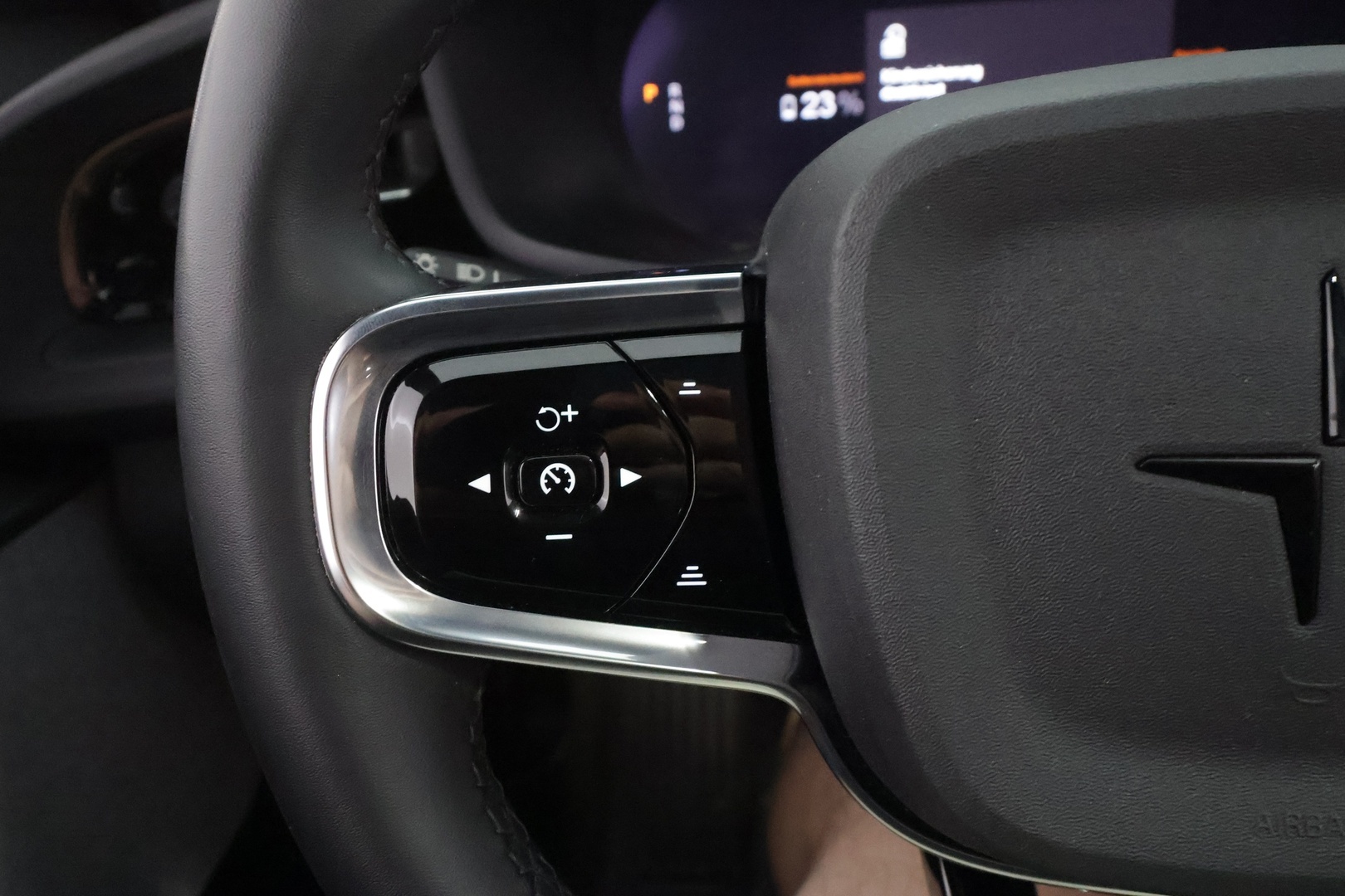 POLESTAR 2 2022