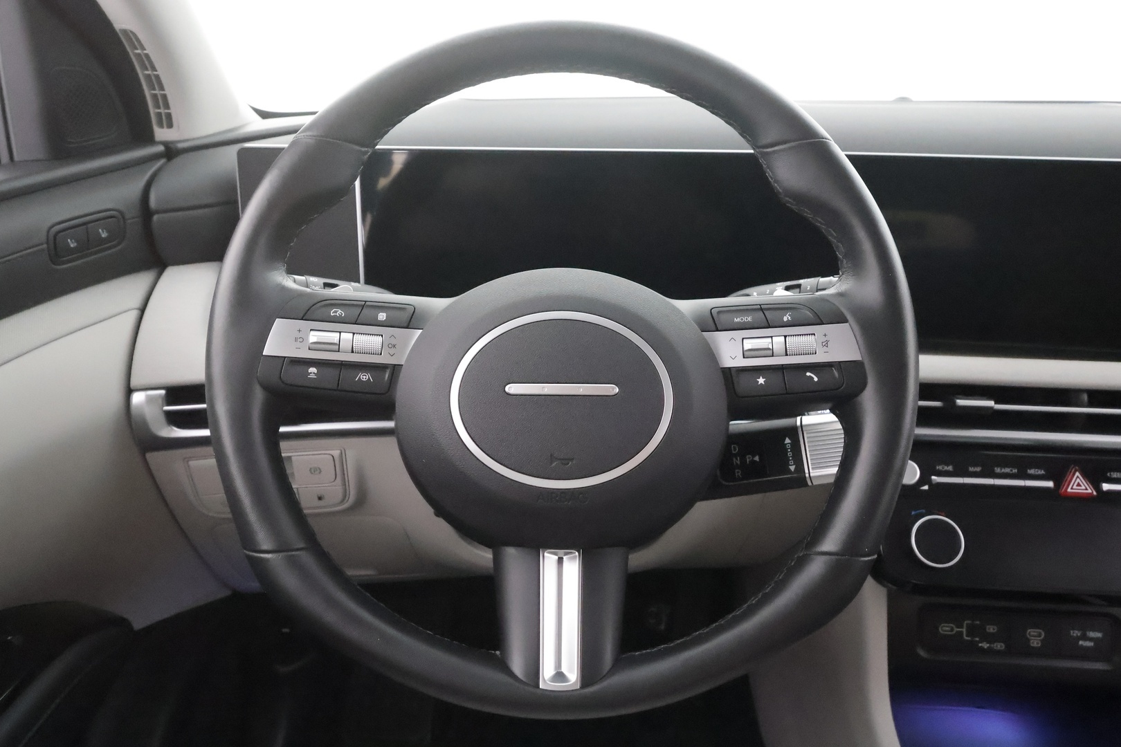 HYUNDAI Tucson 2025