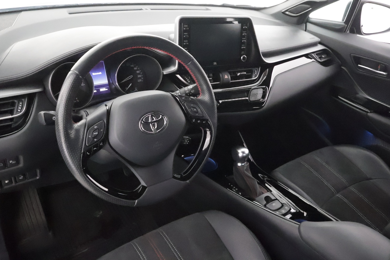 TOYOTA C-HR 2022