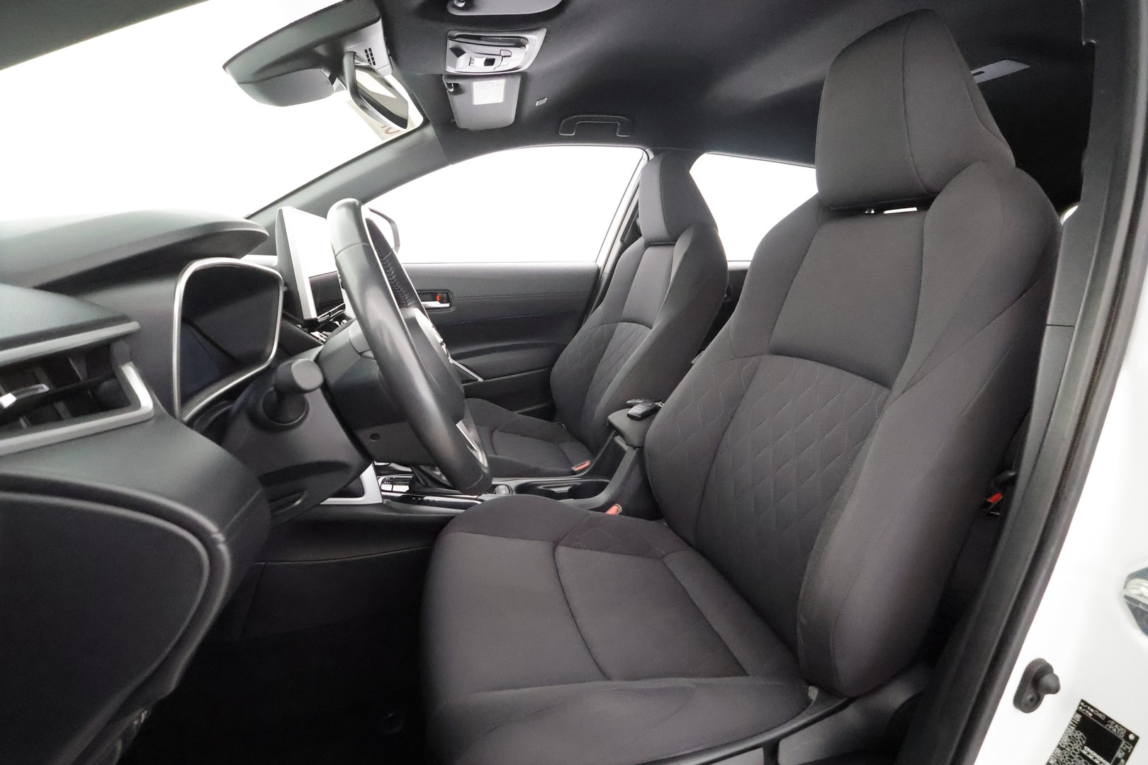 TOYOTA COROLLA CROSS 2024