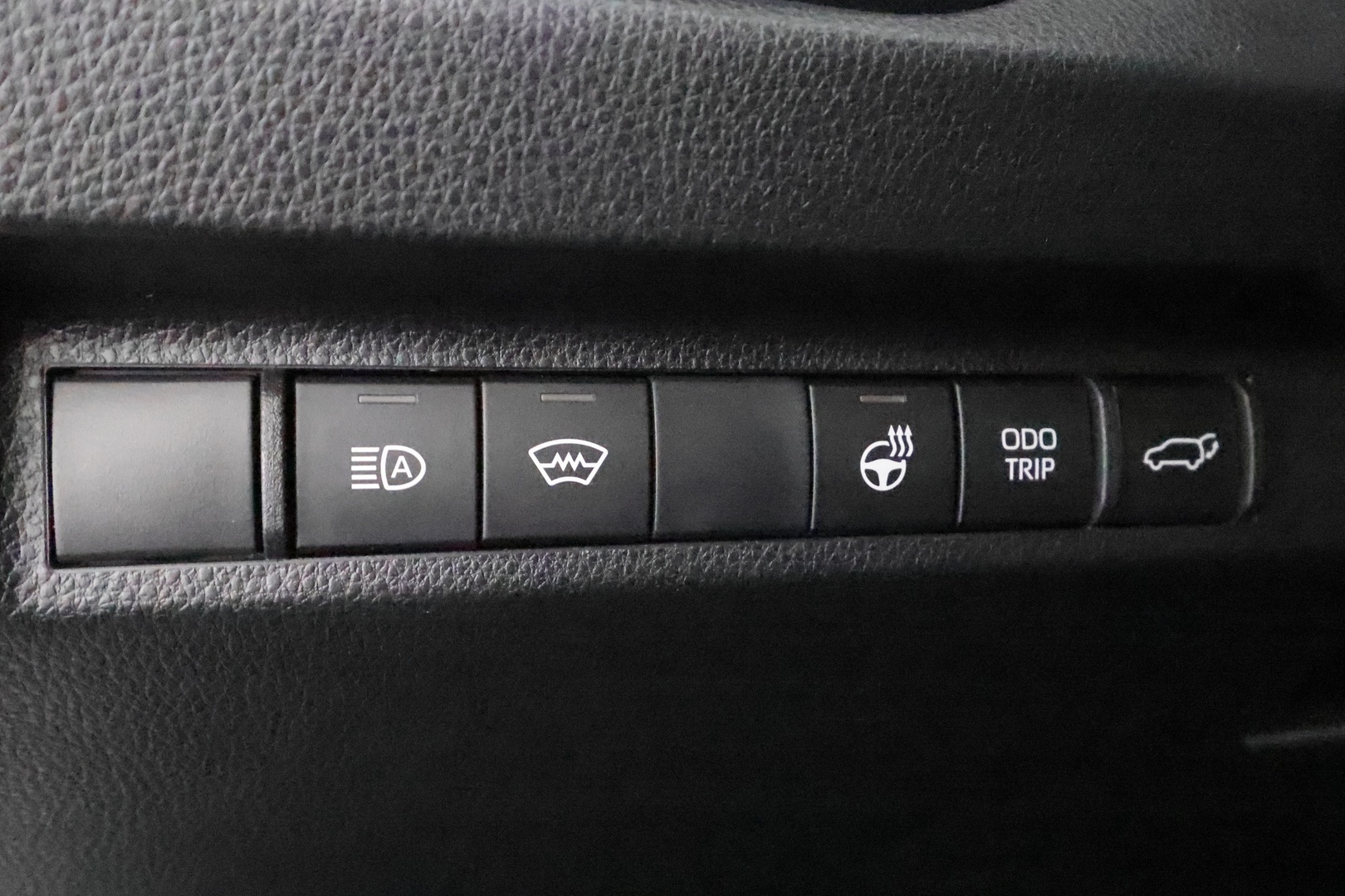 TOYOTA RAV4 PLUG-IN 2024