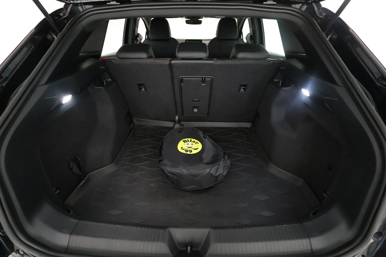VOLKSWAGEN ID.4 2023