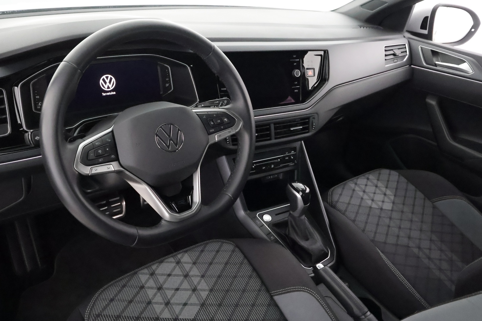 VOLKSWAGEN TAIGO 2024