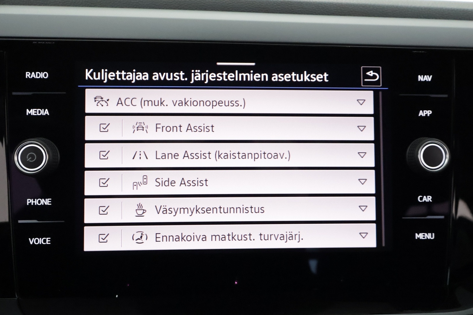 VOLKSWAGEN TAIGO 2024