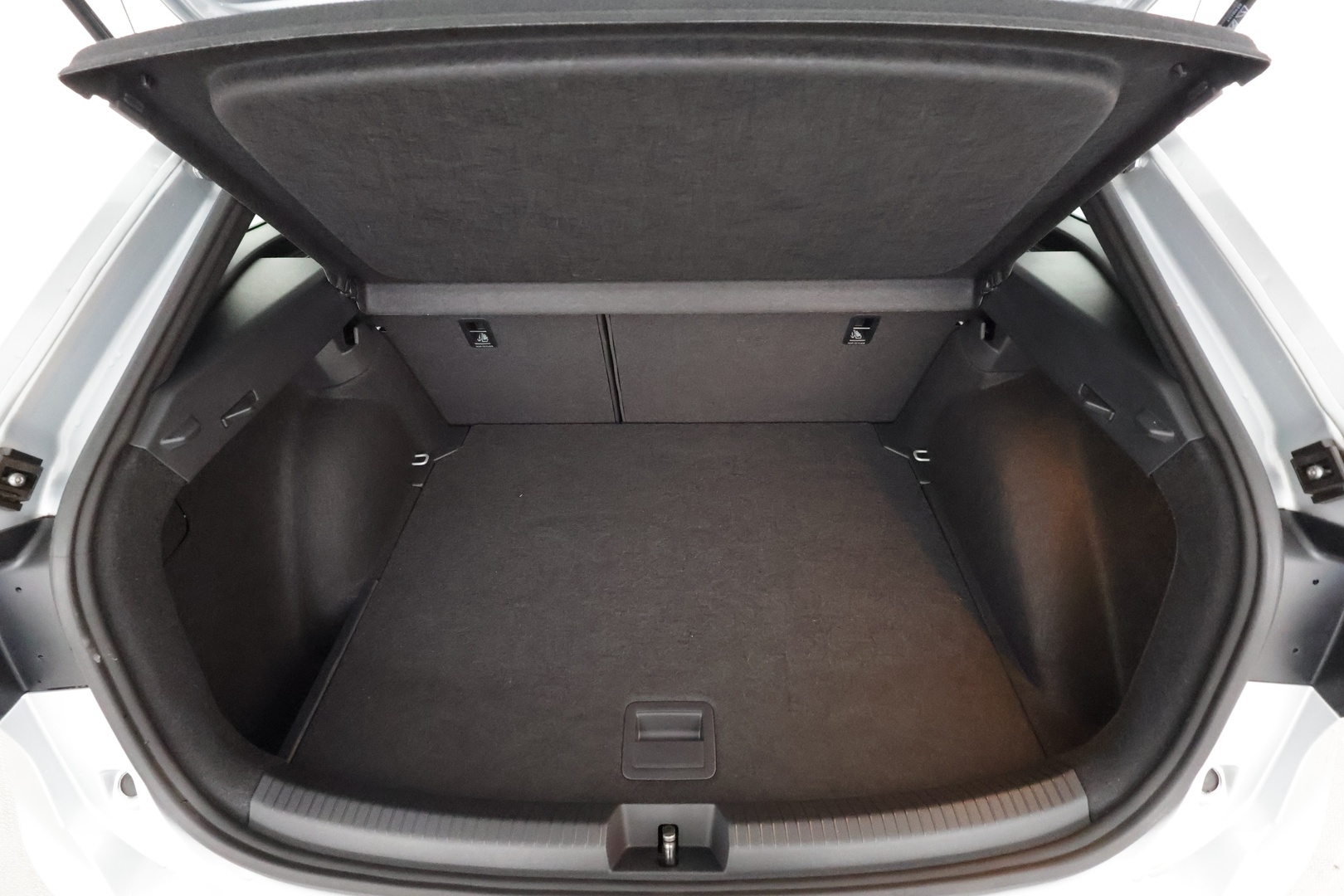 VOLKSWAGEN TAIGO 2024