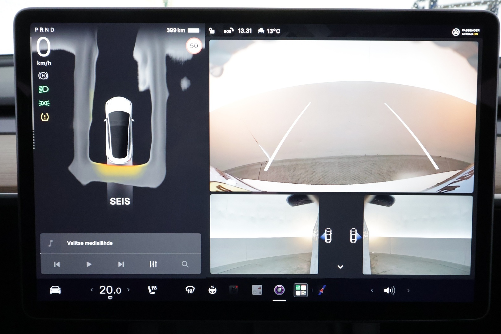 TESLA Model 3 2023