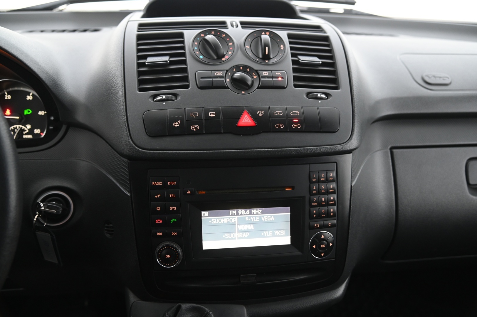MERCEDES-BENZ Vito 2012