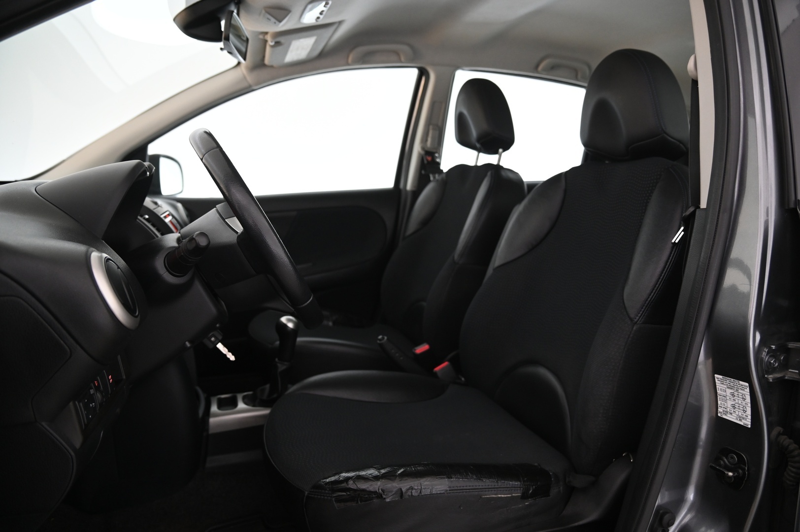 NISSAN Note 2013