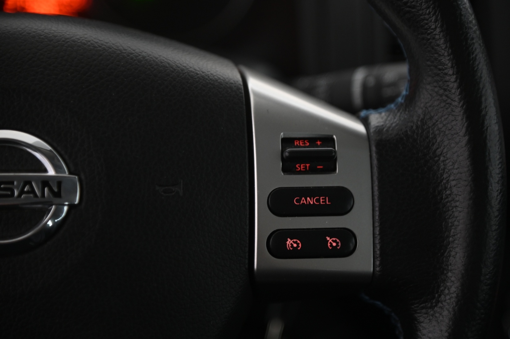 NISSAN Note 2013