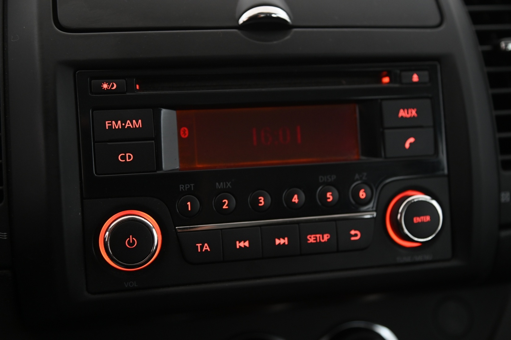 NISSAN Note 2013