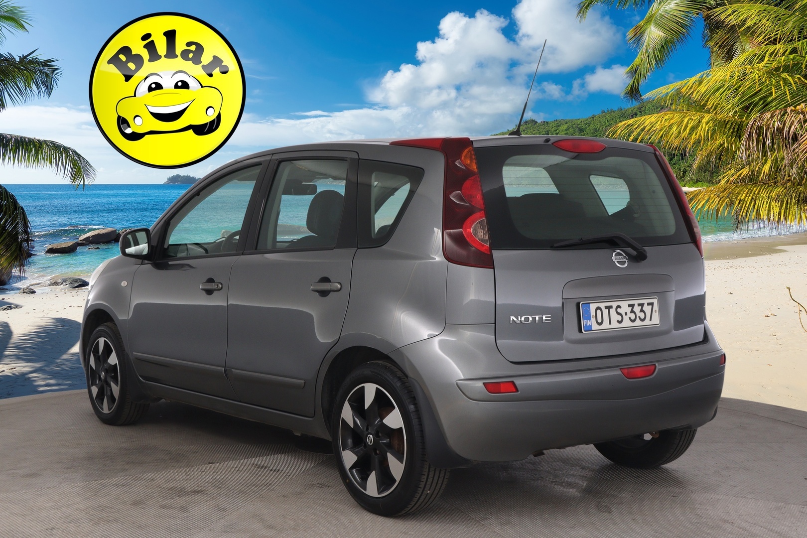 NISSAN Note 2013