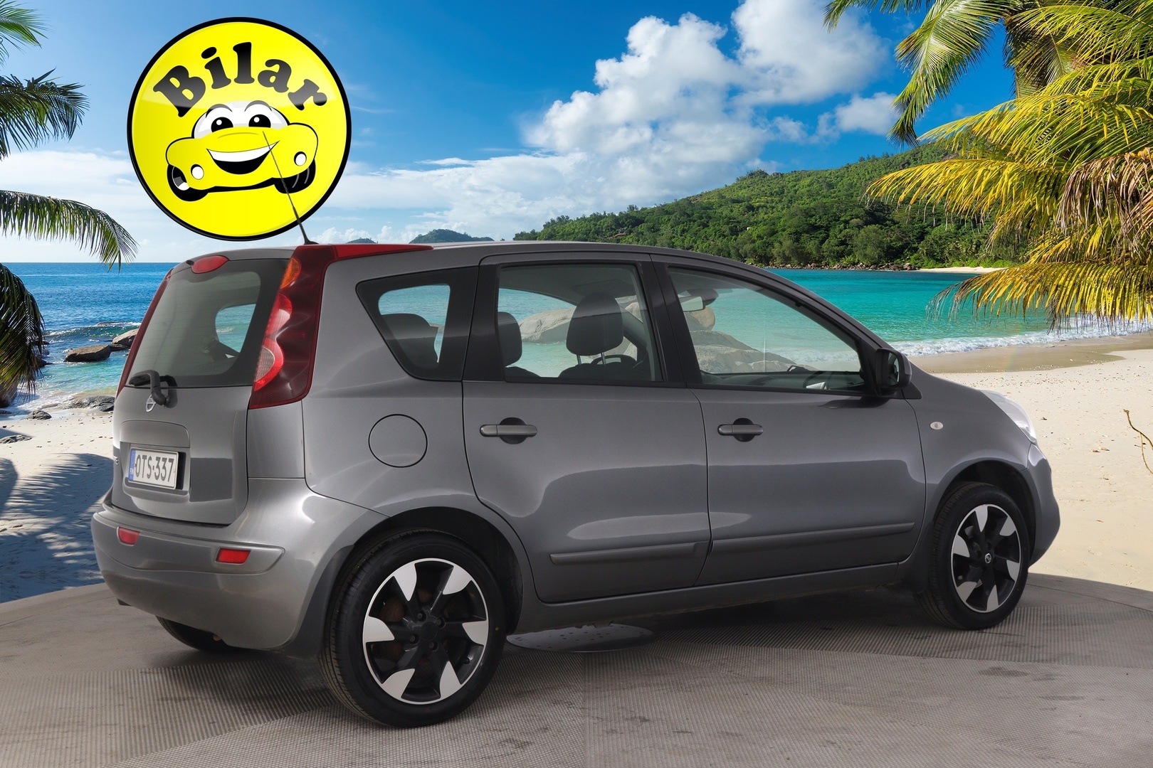 NISSAN Note 2013