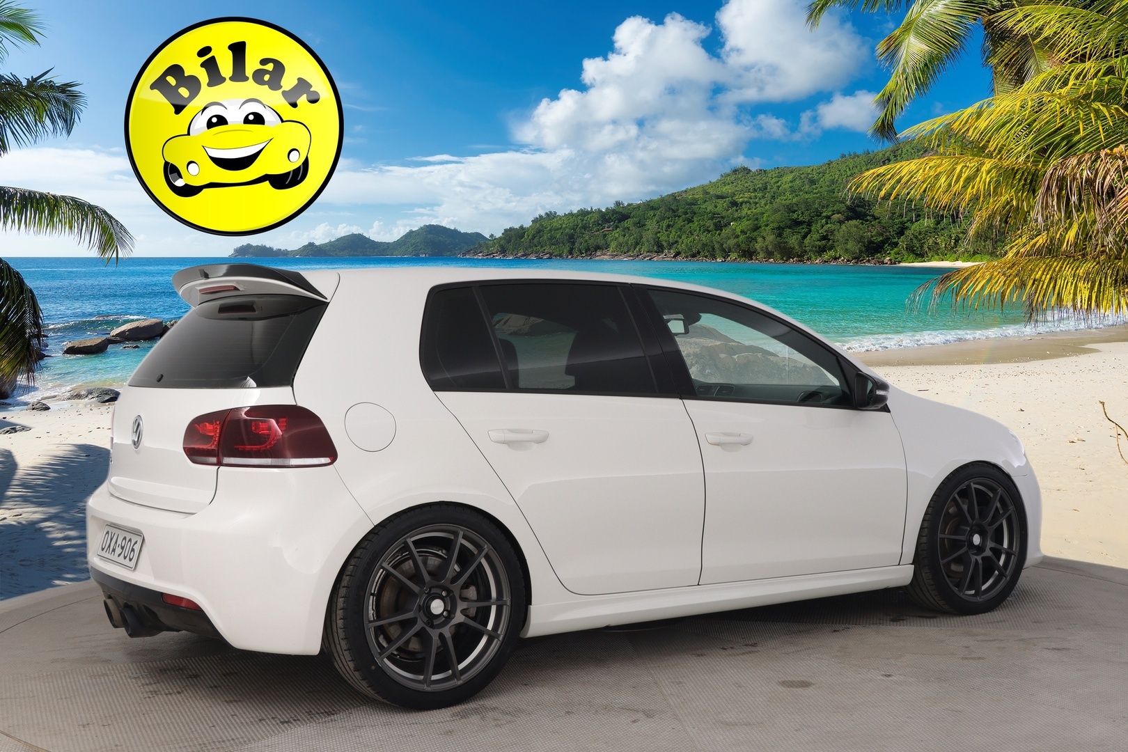 VOLKSWAGEN Golf 2012