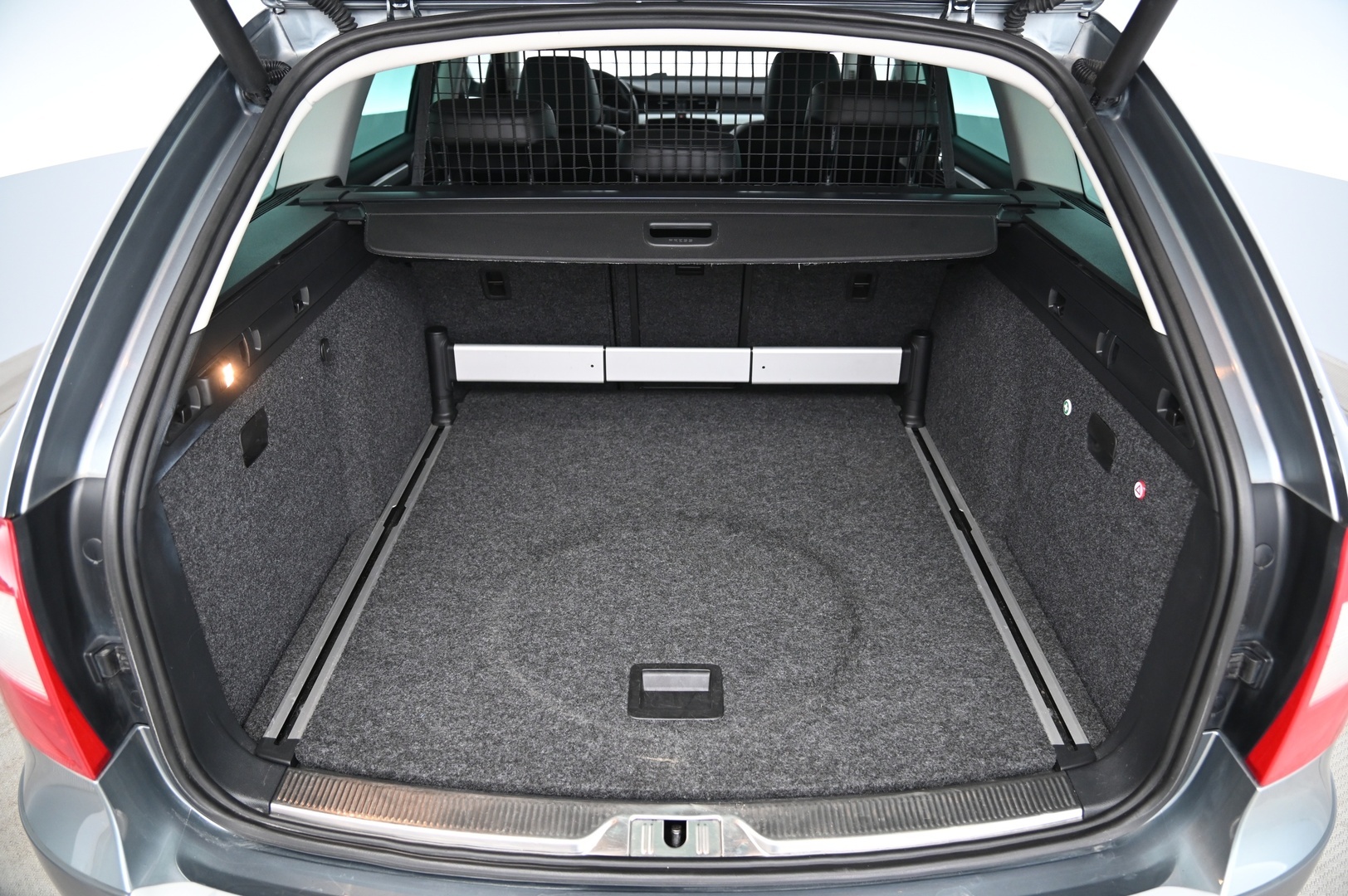 SKODA Superb 2013