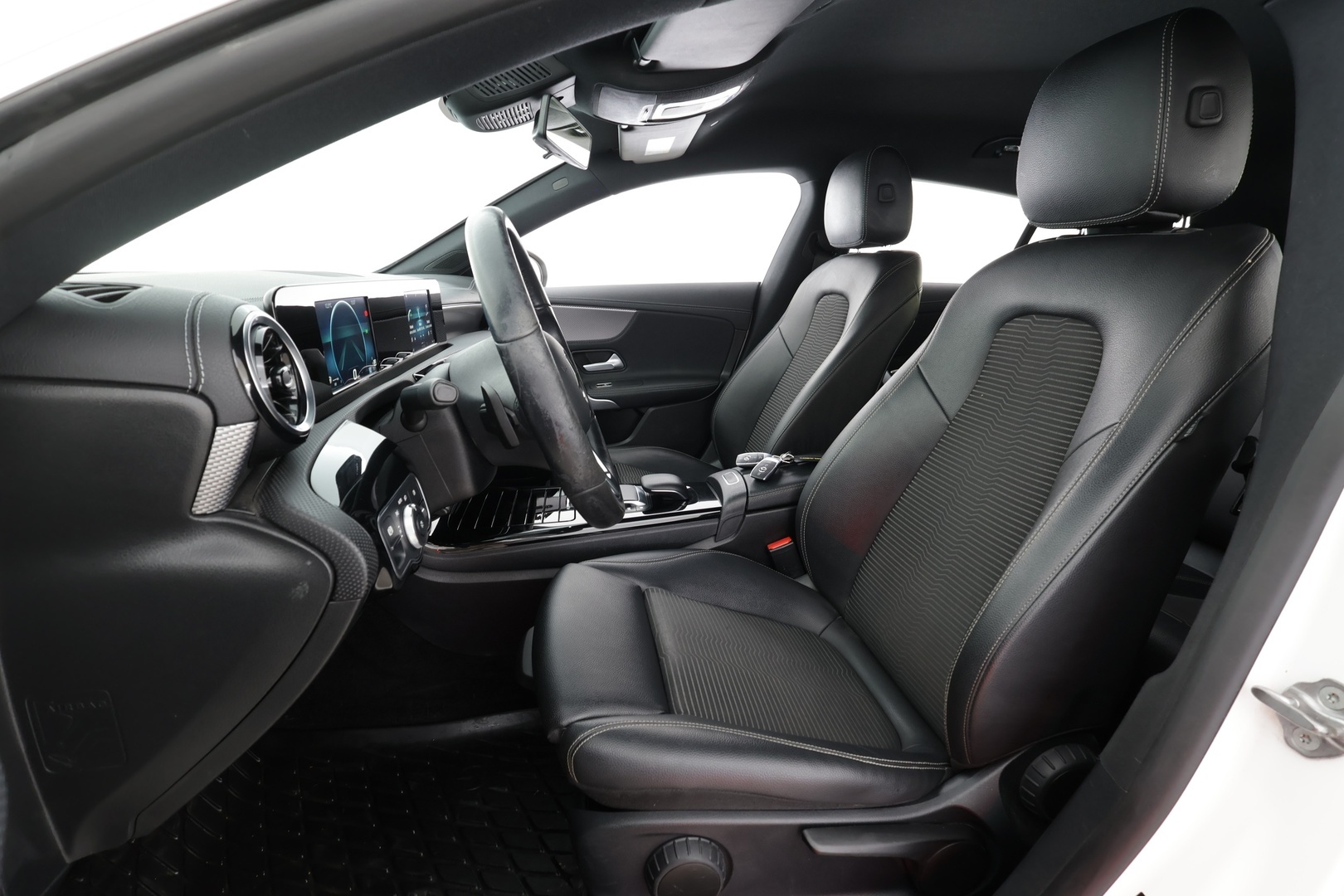 MERCEDES-BENZ CLA 2020