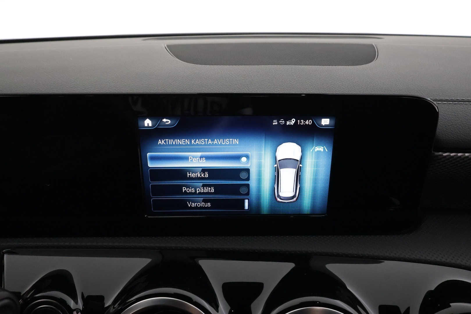 MERCEDES-BENZ CLA 2020