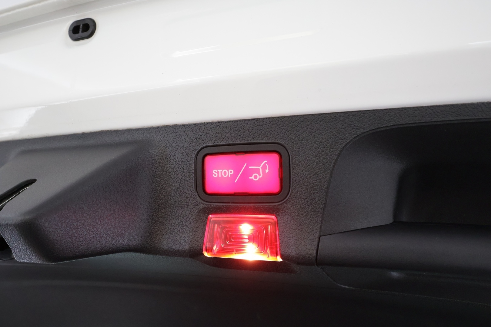 MERCEDES-BENZ CLA 2020