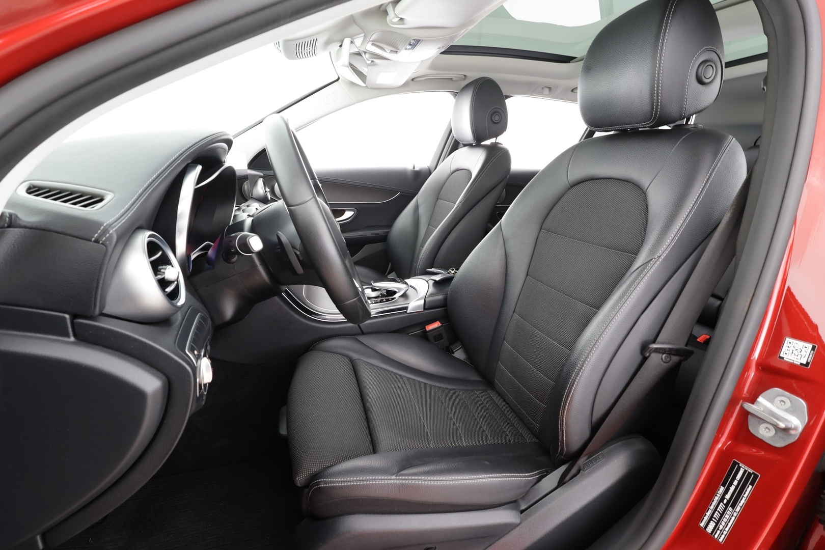 MERCEDES-BENZ C 2019