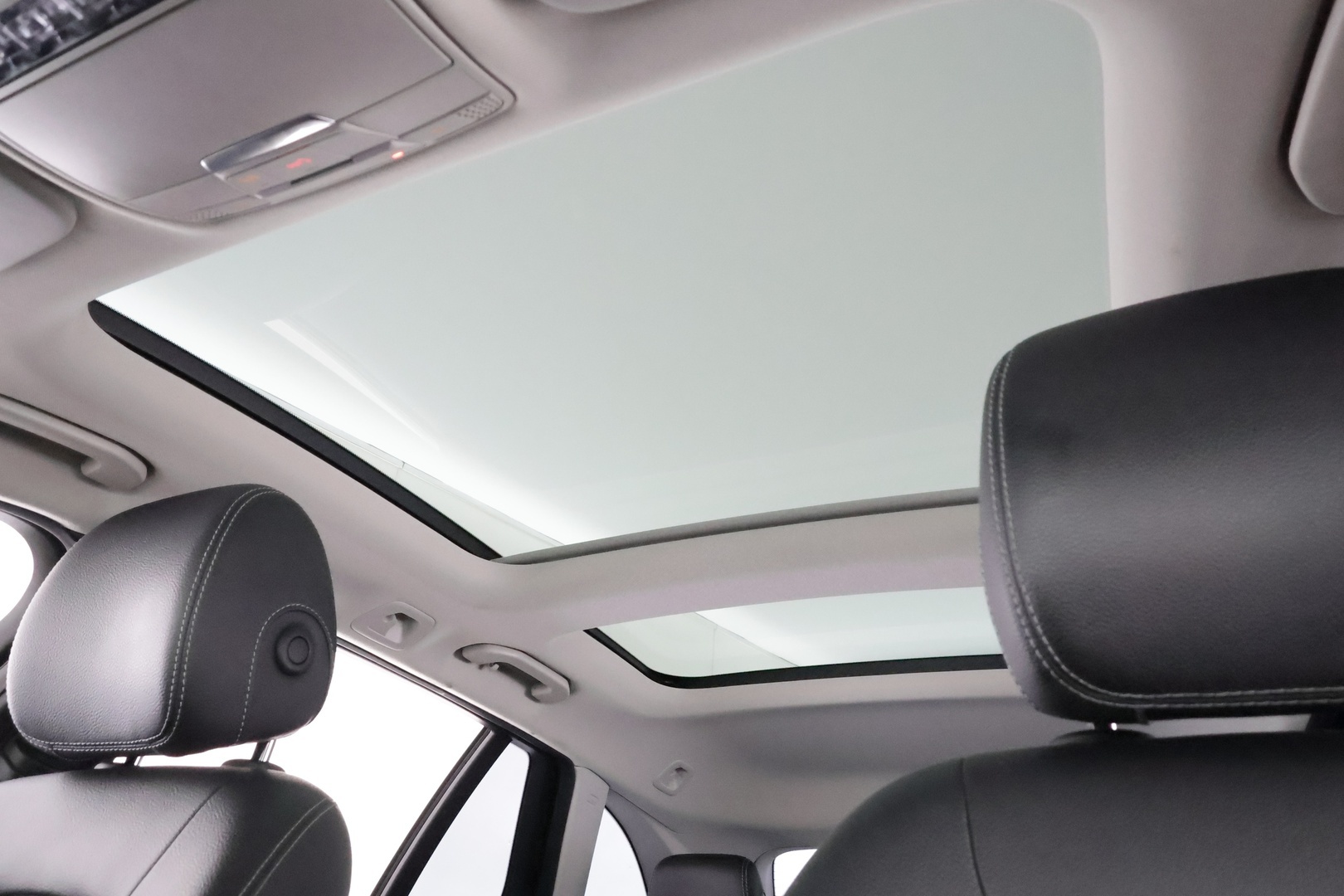 MERCEDES-BENZ C 2019