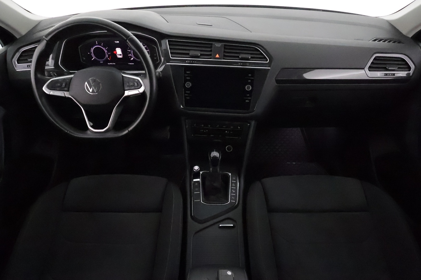 VOLKSWAGEN Tiguan 2022