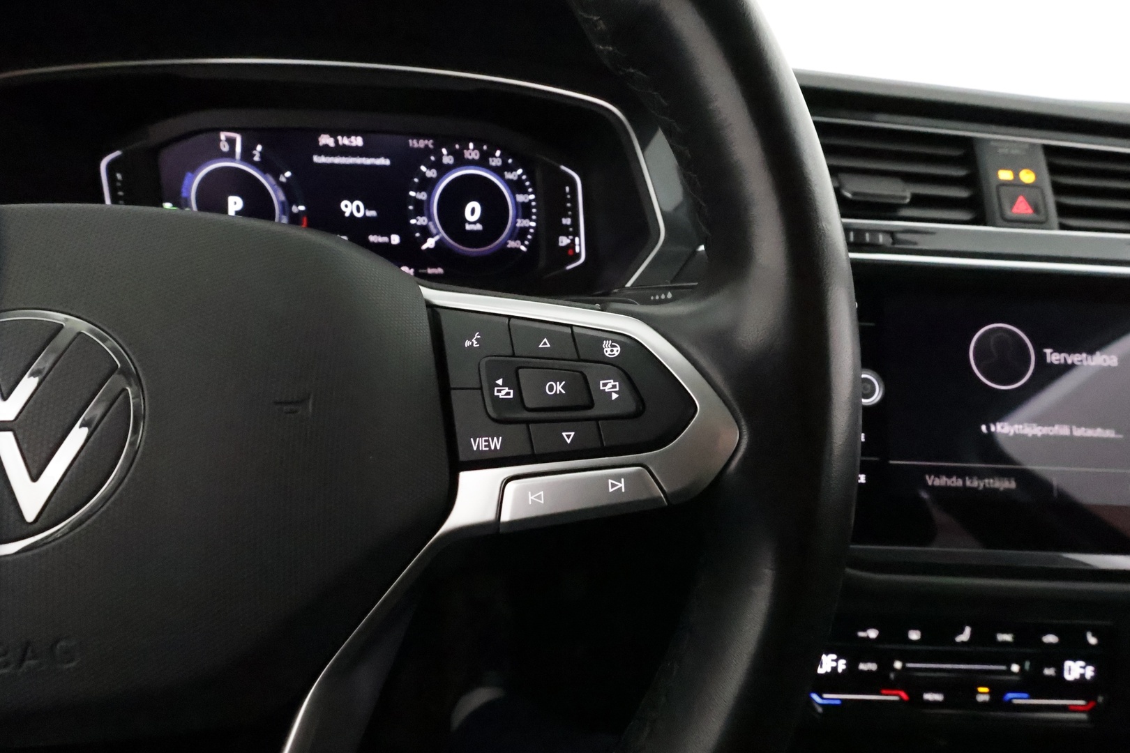 VOLKSWAGEN Tiguan 2022