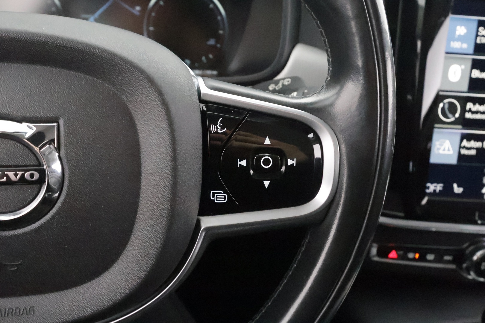 VOLVO V90 Cross Country 2018