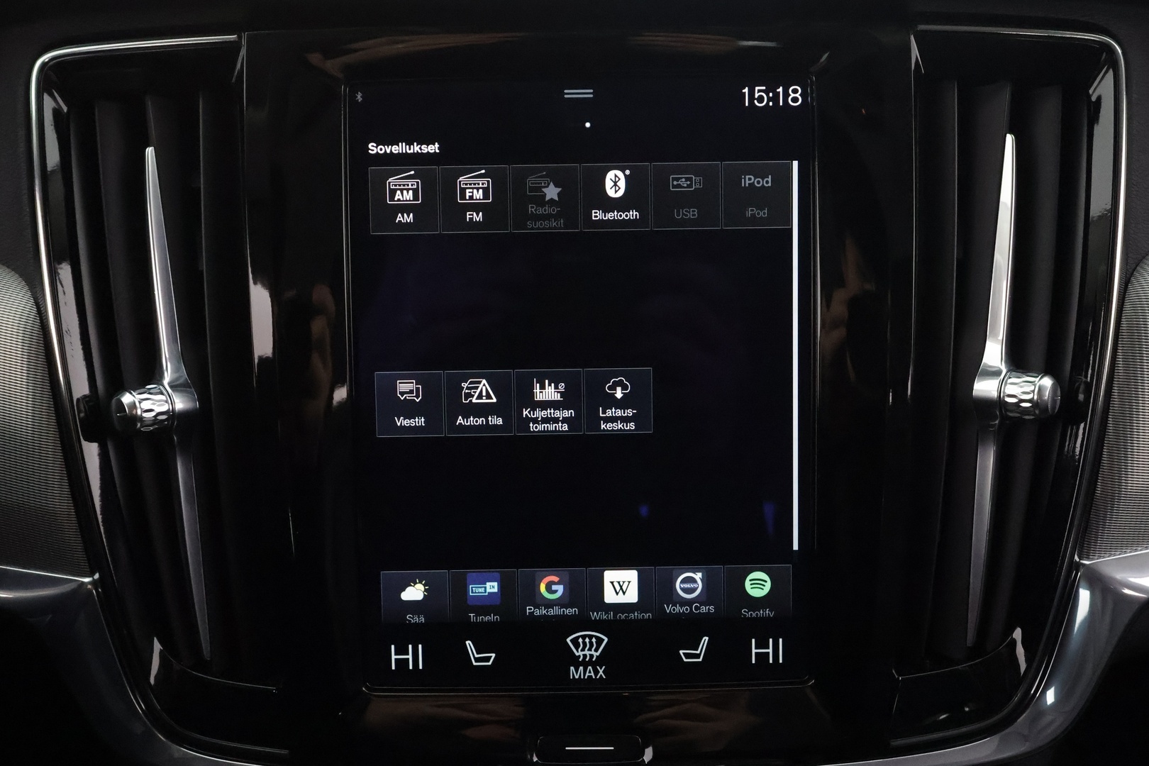 VOLVO V90 Cross Country 2018