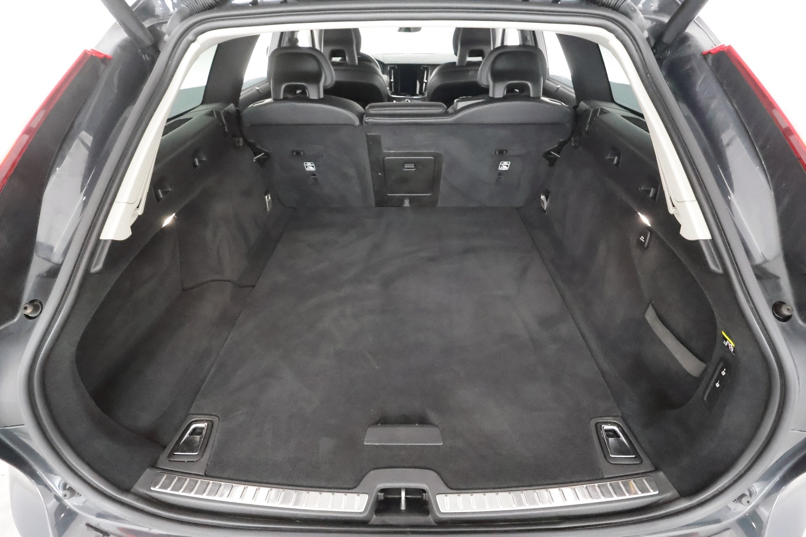 VOLVO V90 Cross Country 2018