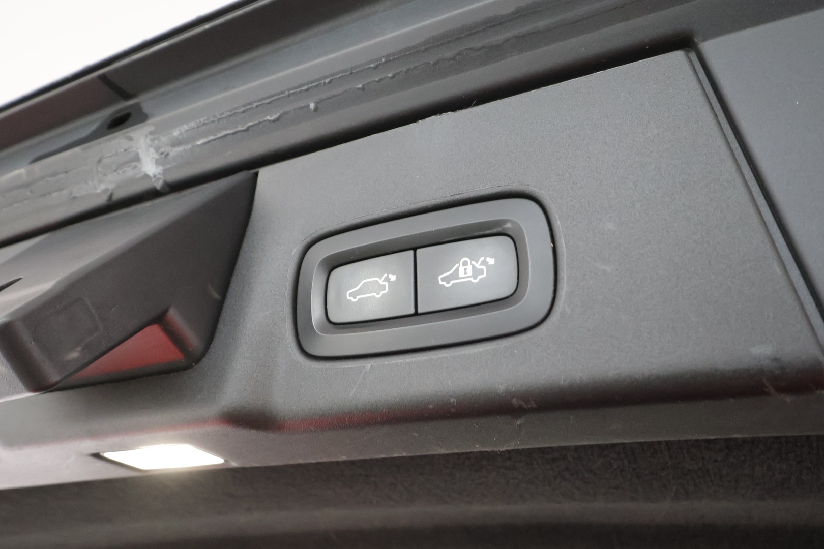 VOLVO V90 Cross Country 2018