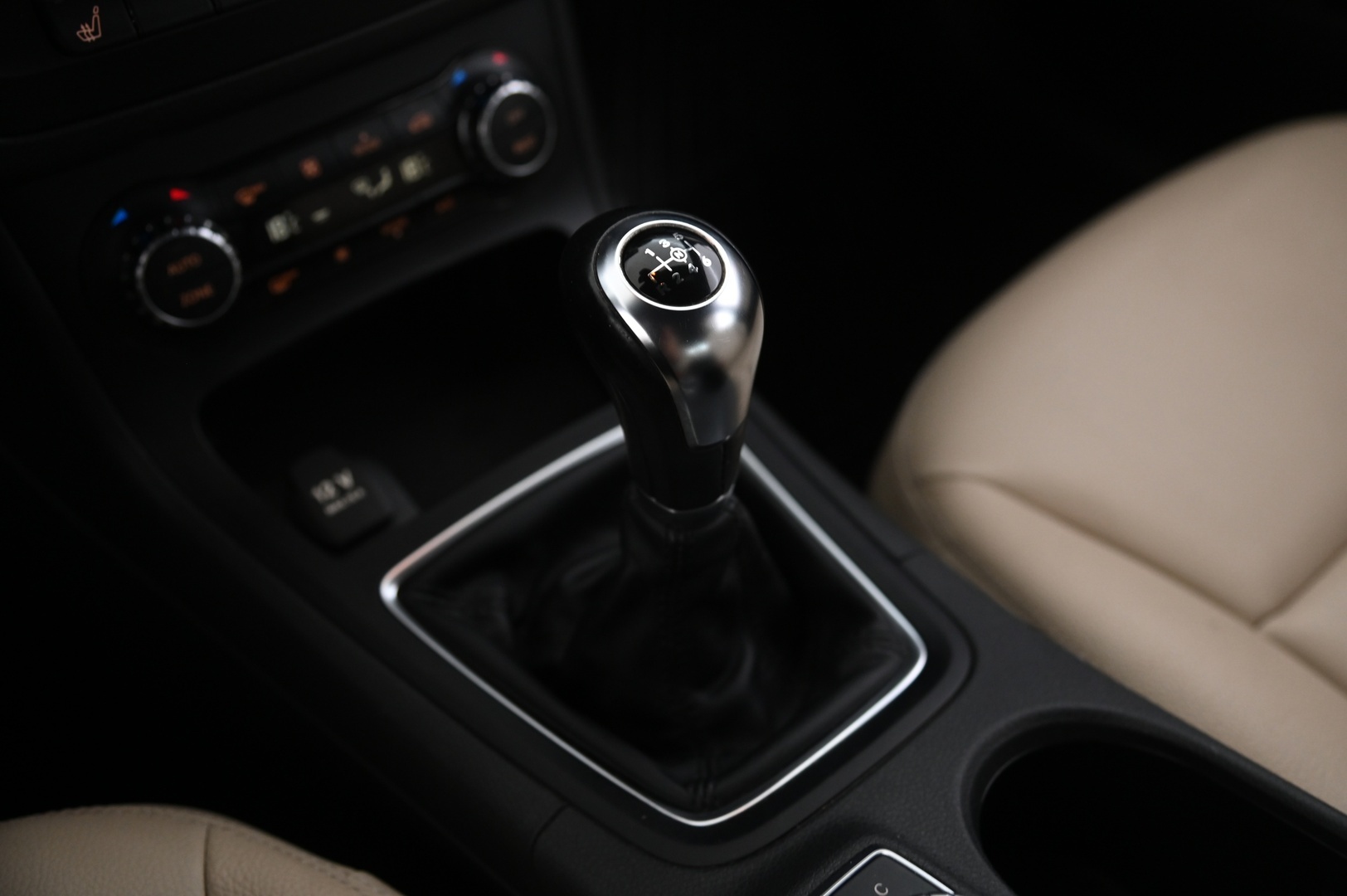 MERCEDES-BENZ B 2013