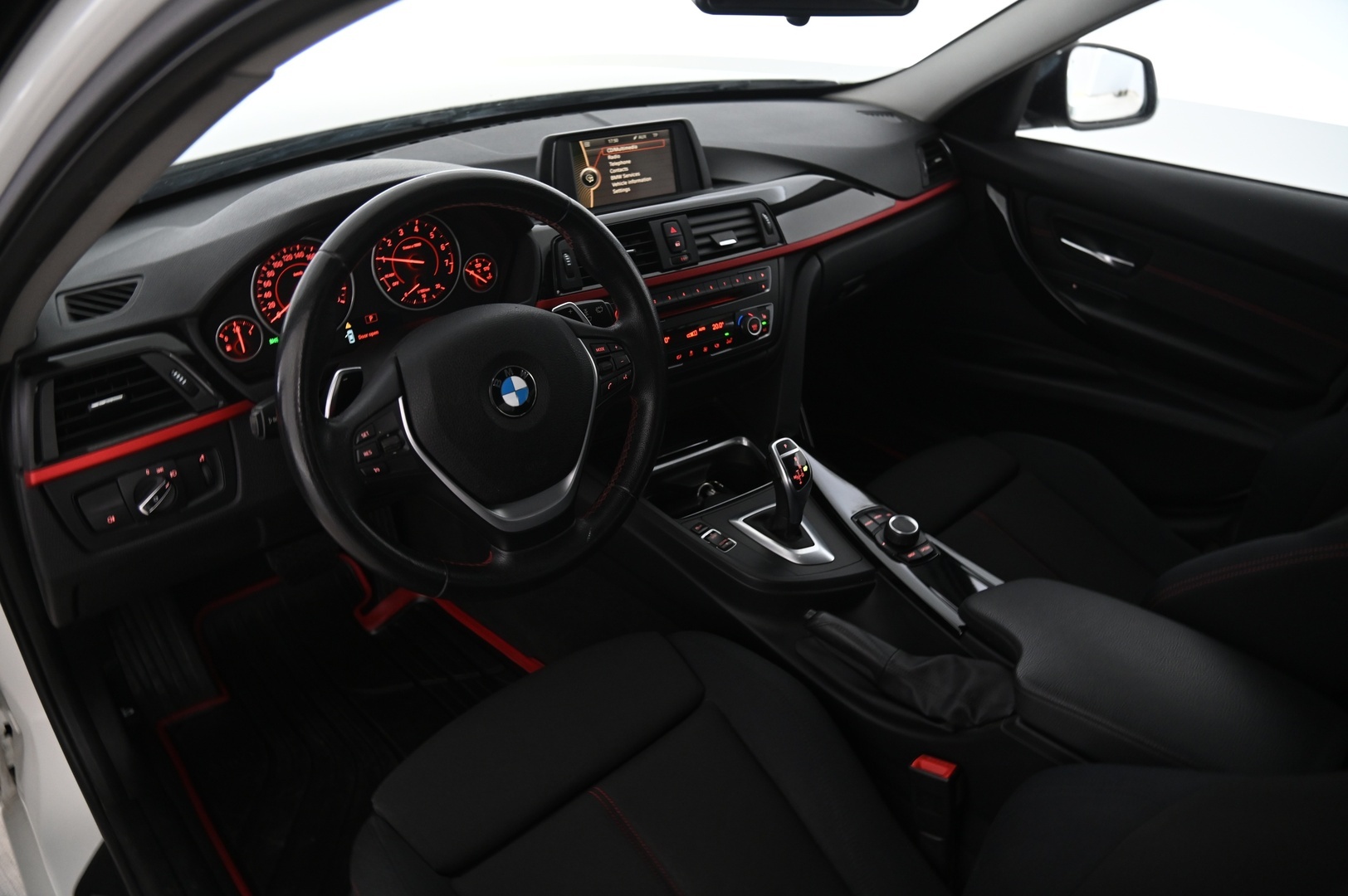 BMW 320 2013