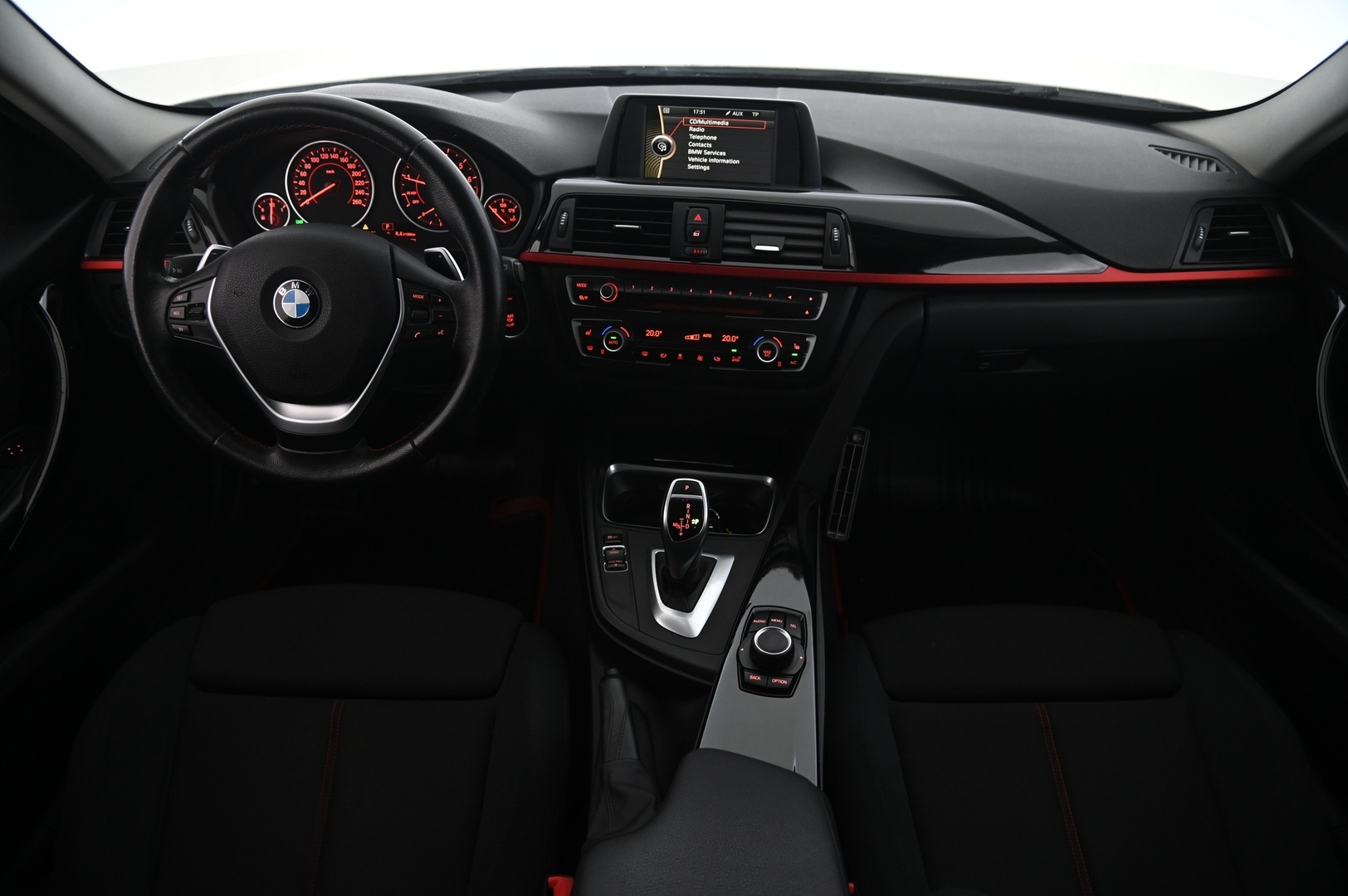 BMW 320 2013
