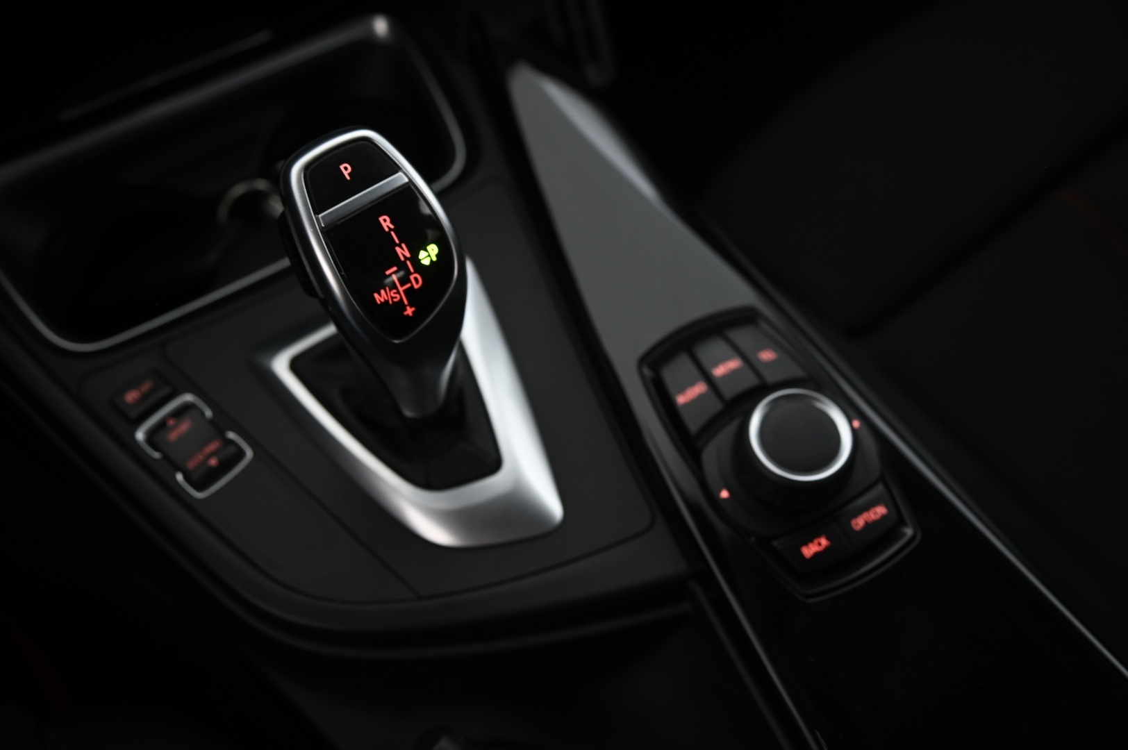 BMW 320 2013