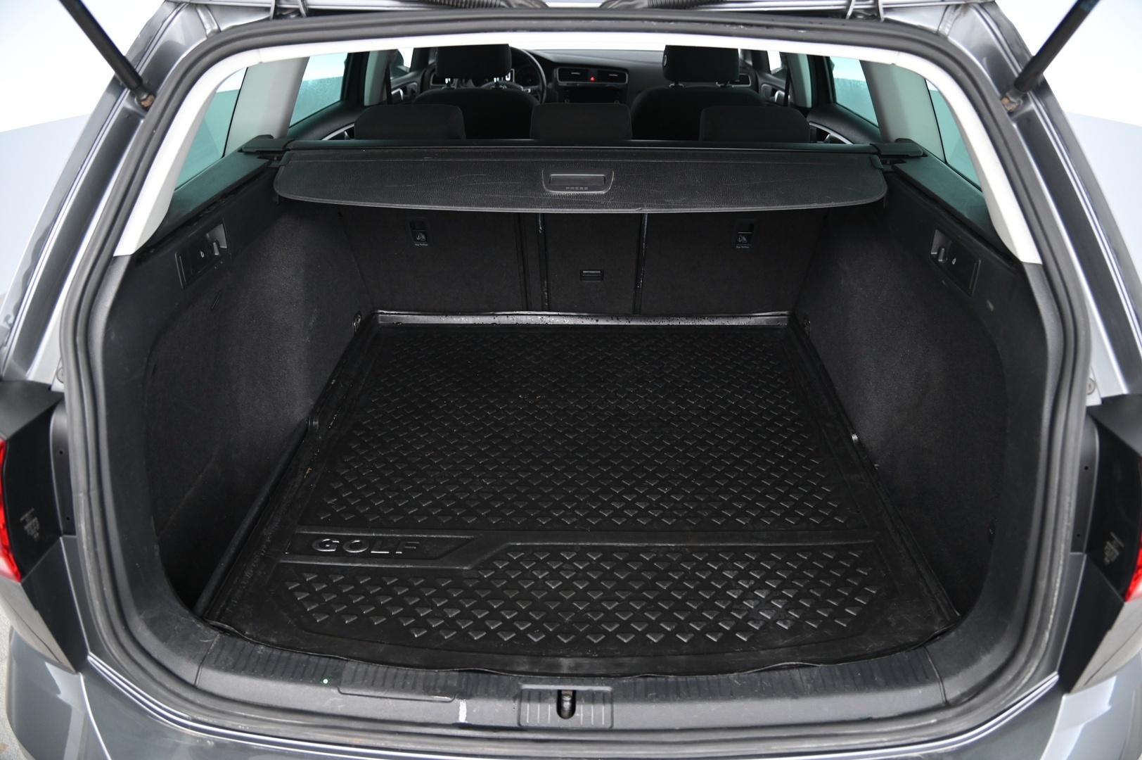 VOLKSWAGEN Golf 2018